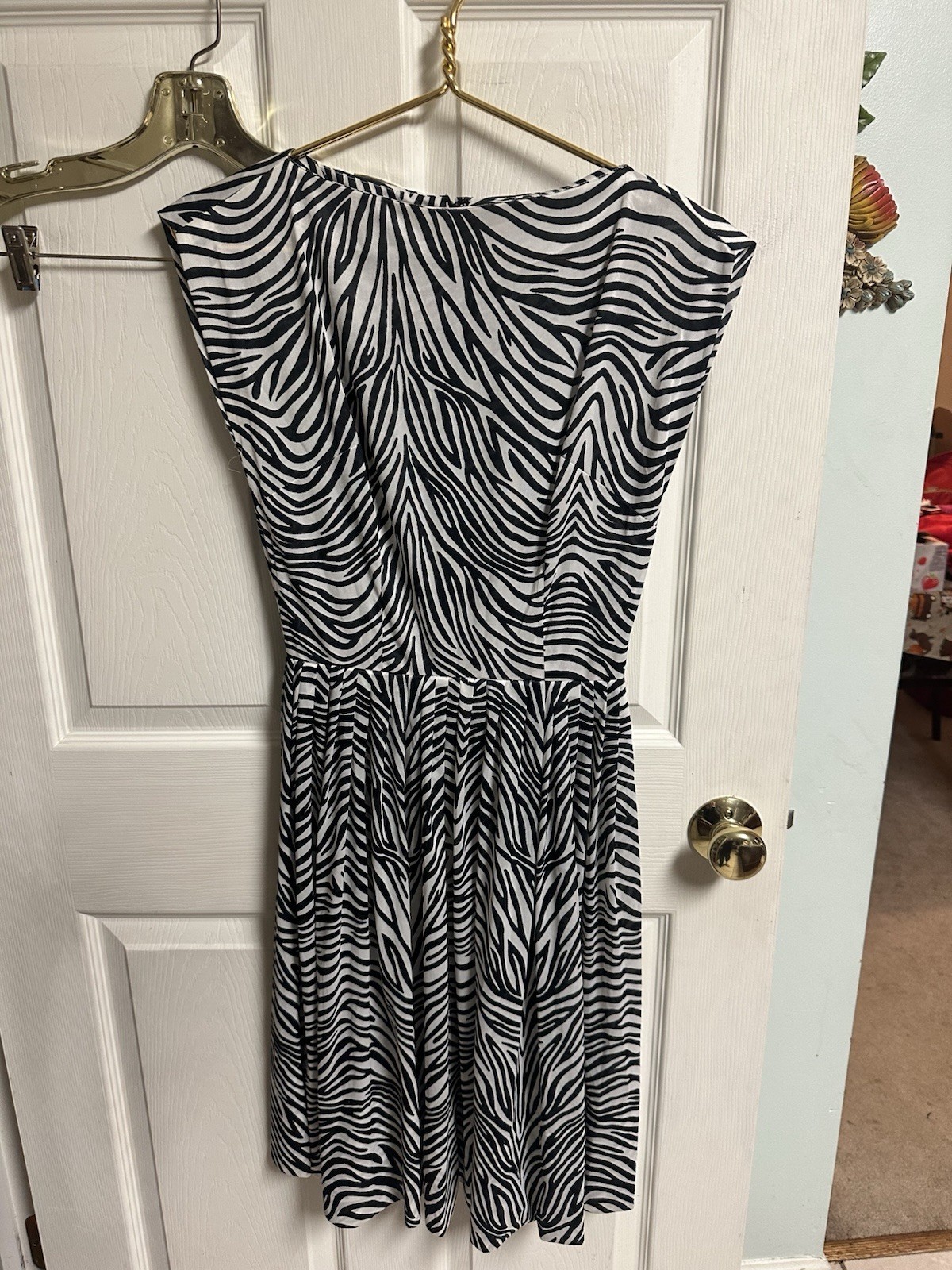 Vnt 50s 60s Poly Silky Semi sheer Zebra Dress By L’ Aiglon Fem Pleated Xs 32w