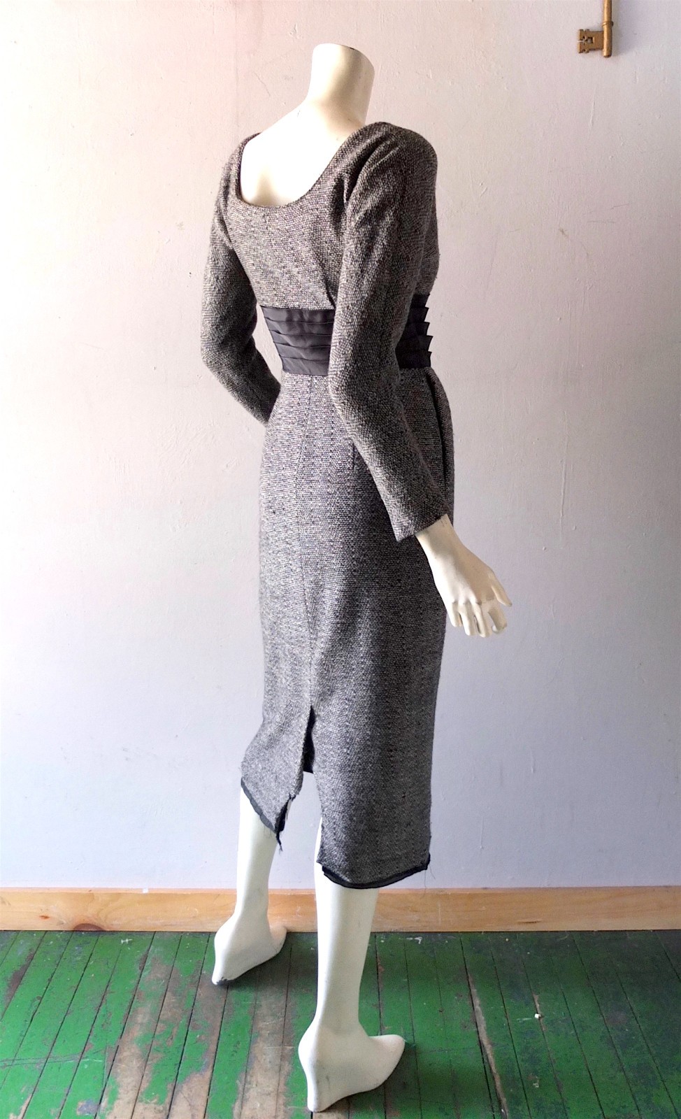 1950s Phyllis De Trano for Georgette Snowstorm Tweed Wiggle Dress Joan Mad Men