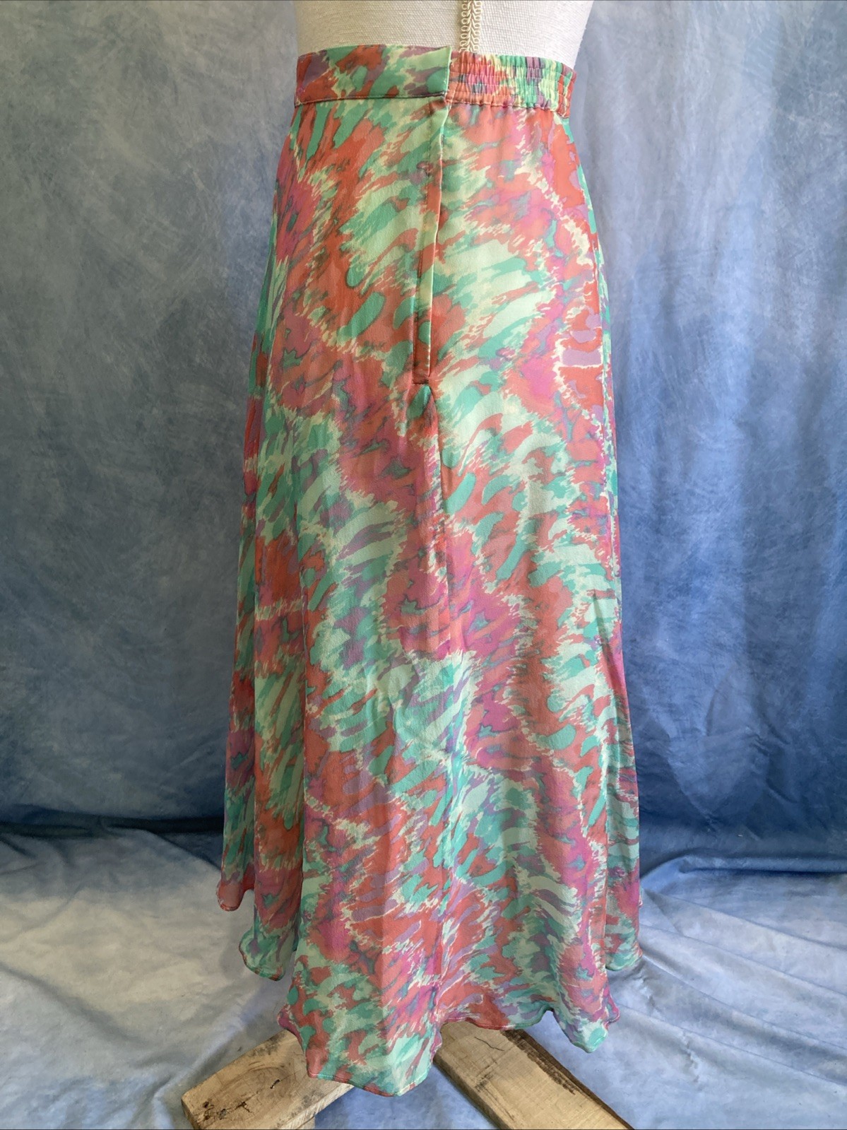 Vintage 80s Anne Crimmins Umi Collections 100% Silk Ikat Skirt Hong Kong Midi 4