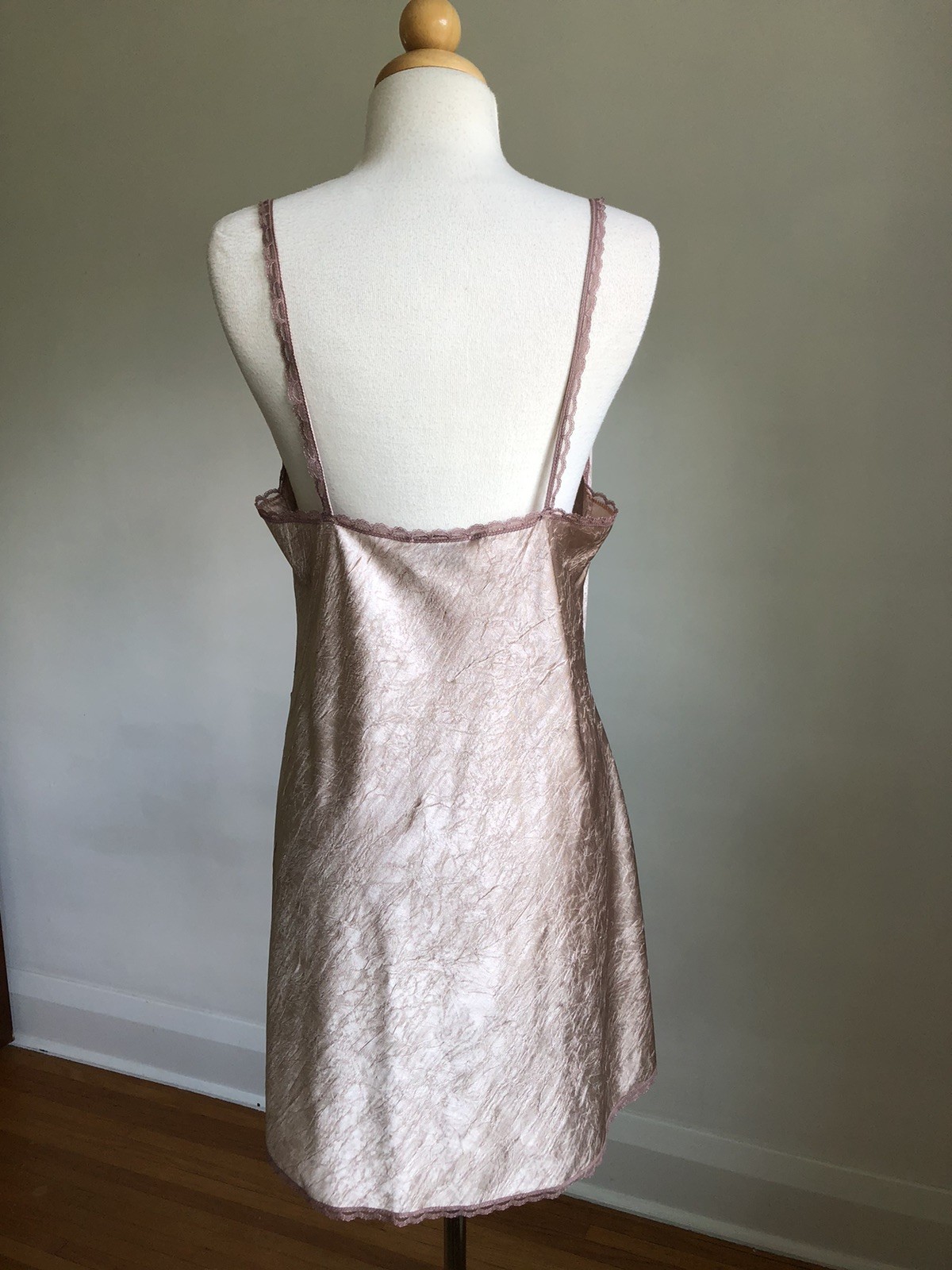GORGEOUS VTG Dominique & Simone Hand-dyed Silky Satin & Lace Chemise Lingerie M