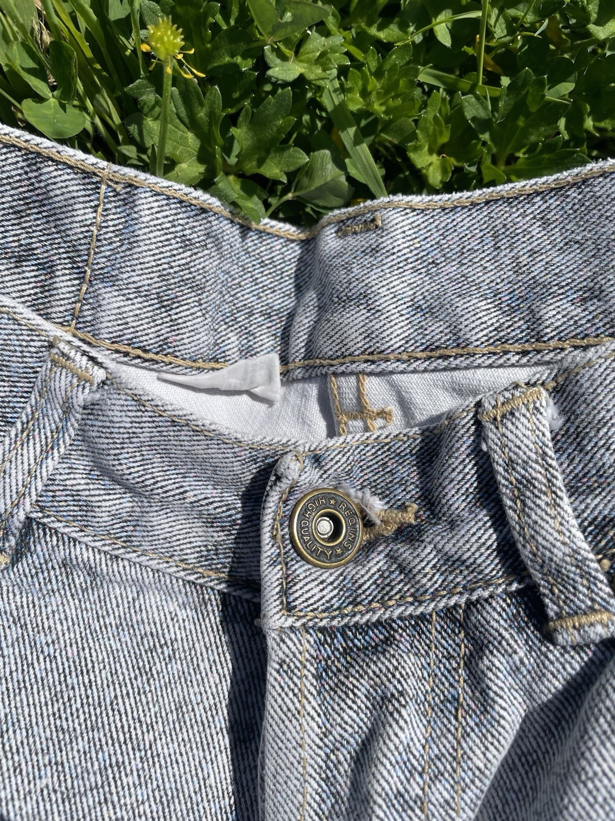 Vintage Off Limits Denim Shorts Size 9 Women&rsquo;s 26-28in Waist 80s 90s Retro