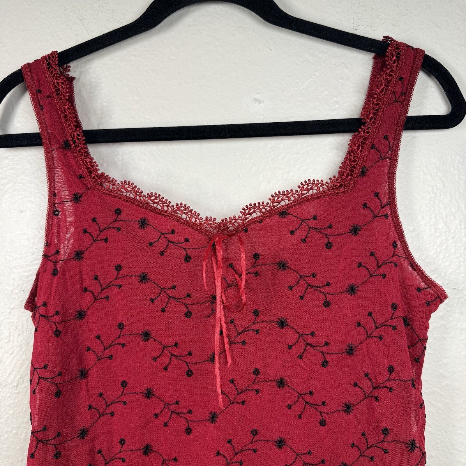 Arianne Lace Trim Tank Top Vintage Red 2000’s Embroidered Mesh Size Small Y2K