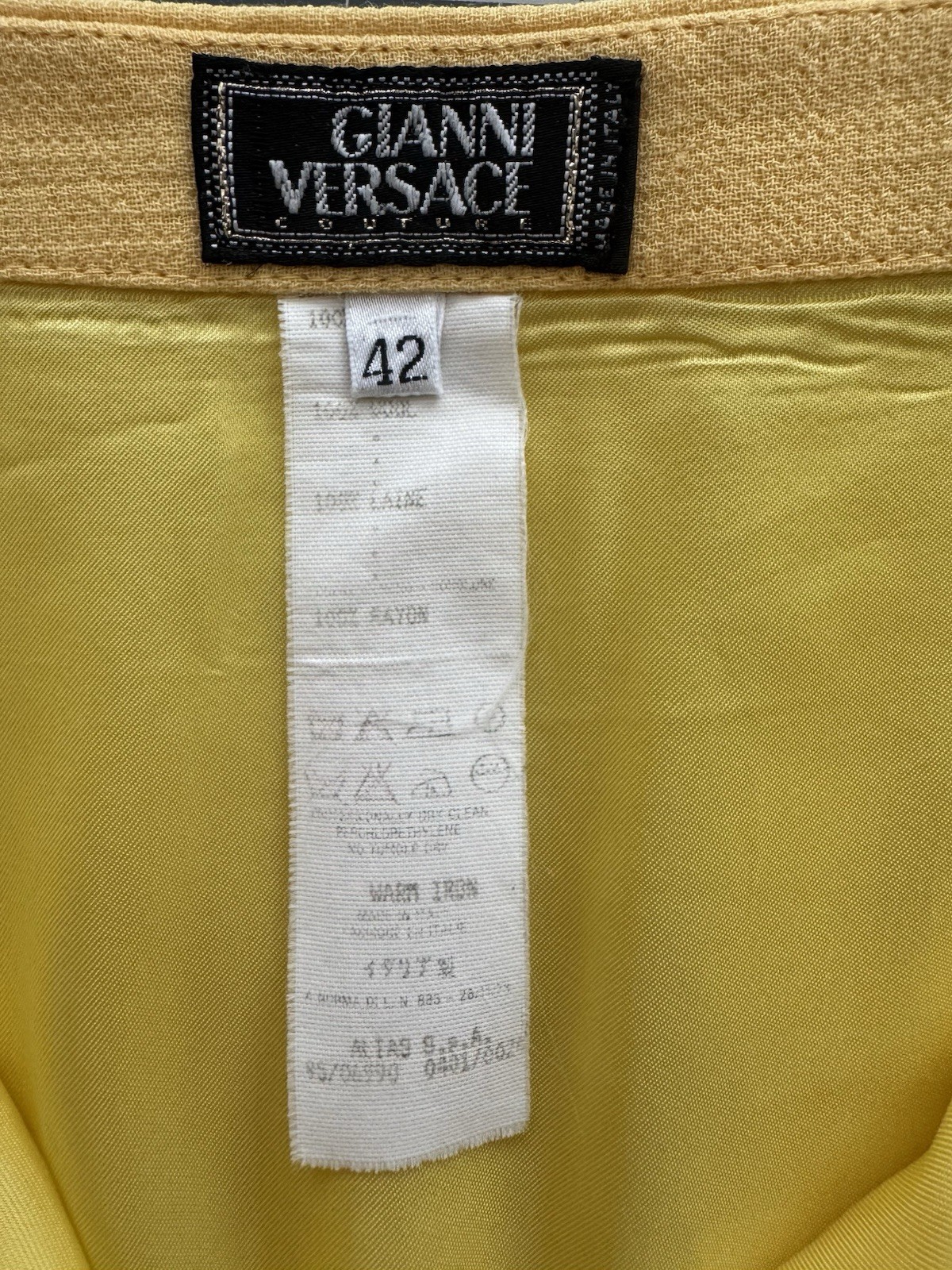 VTG Gianni Versace Couture Yellow Wool Pencil Skirt Size 42 / 8 Freshly DryCln’d
