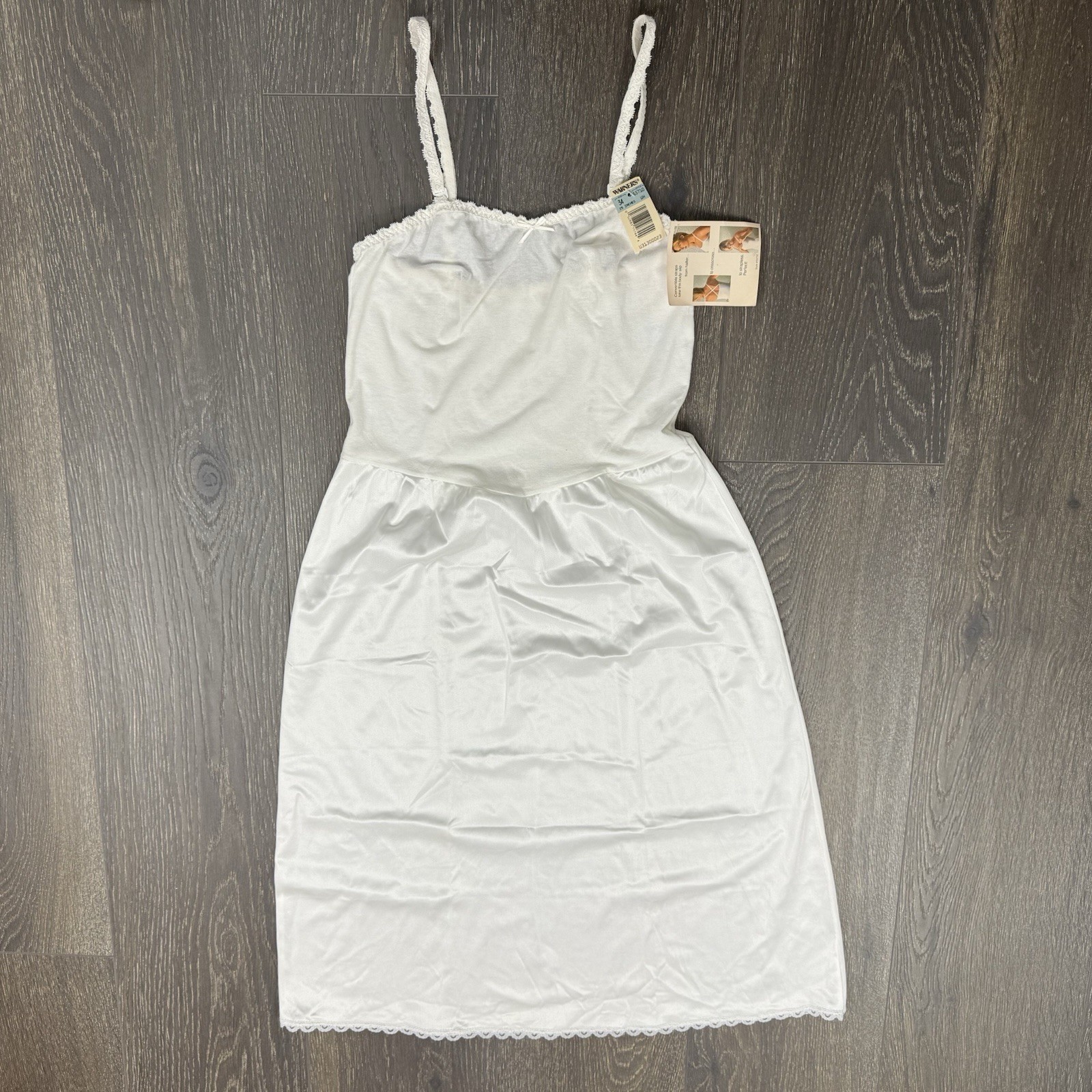 Vintage NWT Warner&rsquo;s Full Slip Chemise Fitted White Nylon 34 USA
