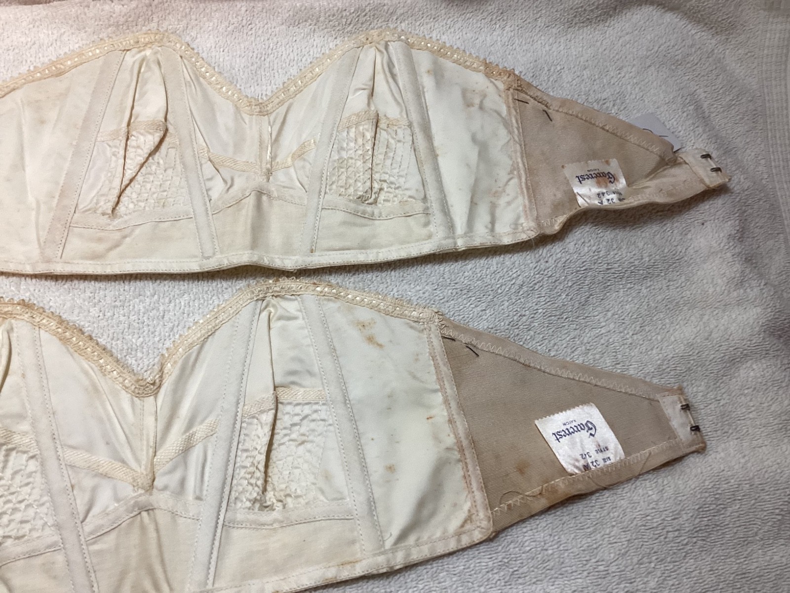 3 vintage 40s 50s Garcrest strapless bullet Brassiere Women Size 32 A . B-15.