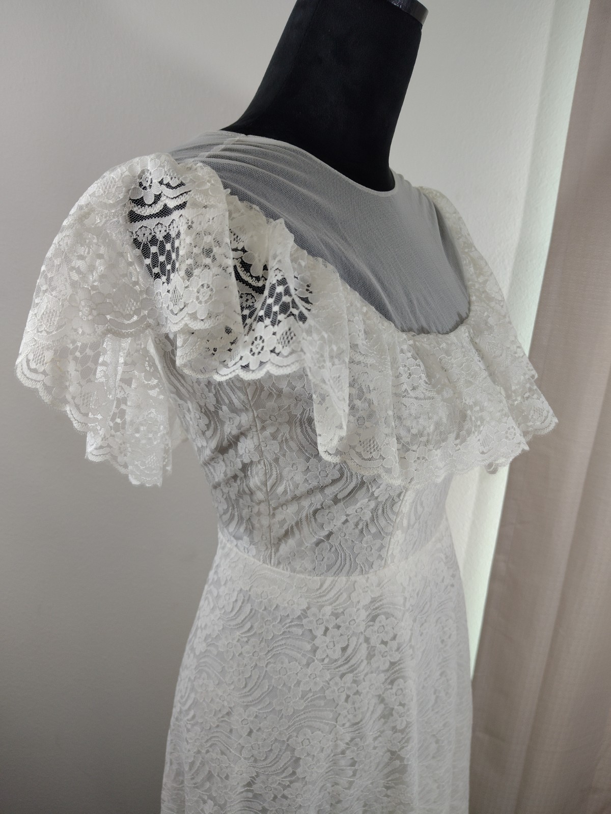 Vintage 1970s White Prairie Wedding Dress Xs/Sm Cottagecore1970s lace prom dress