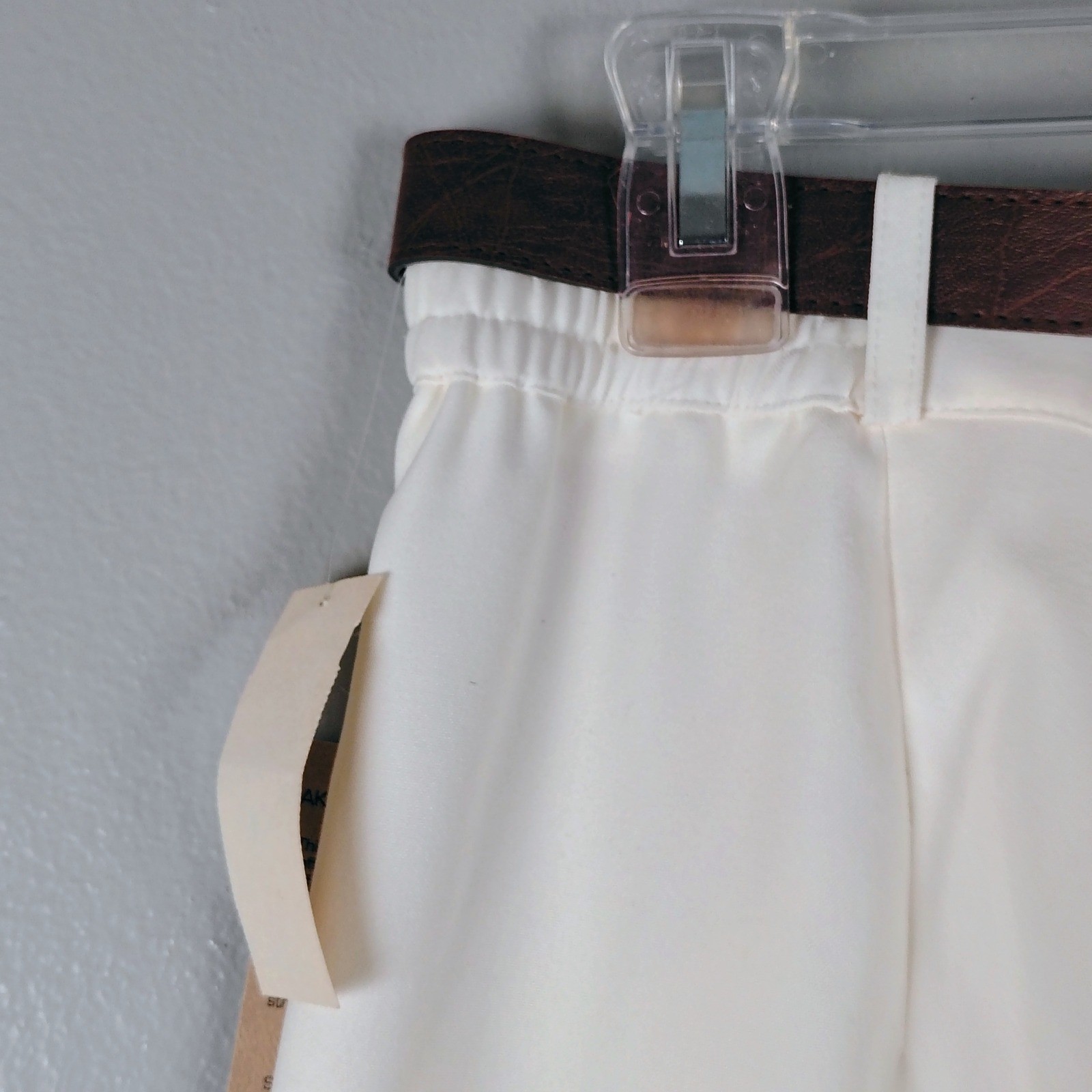 Fundamental Things Vintage Cream High Rise Pleated Tapered Dress Pants 16 nos