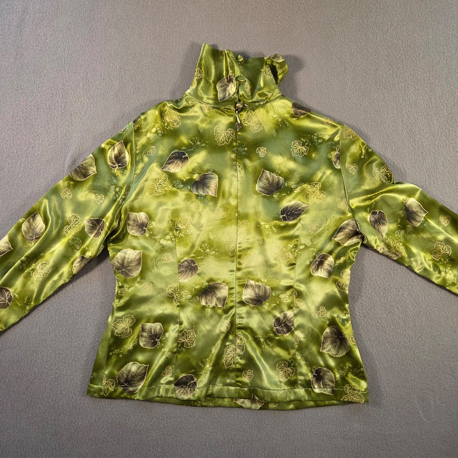 Vintage Satin Blouse Womens Medium Green Leaf Print High Neck Silky 80s