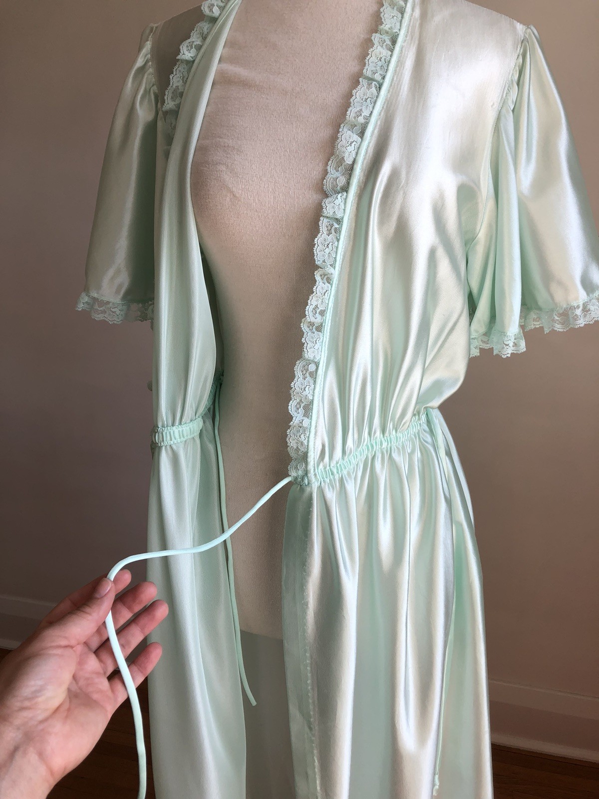 GORGEOUS VTG VAL MODE Blue Lacey Full-length Robe Dressing Gown Lingerie SZ M