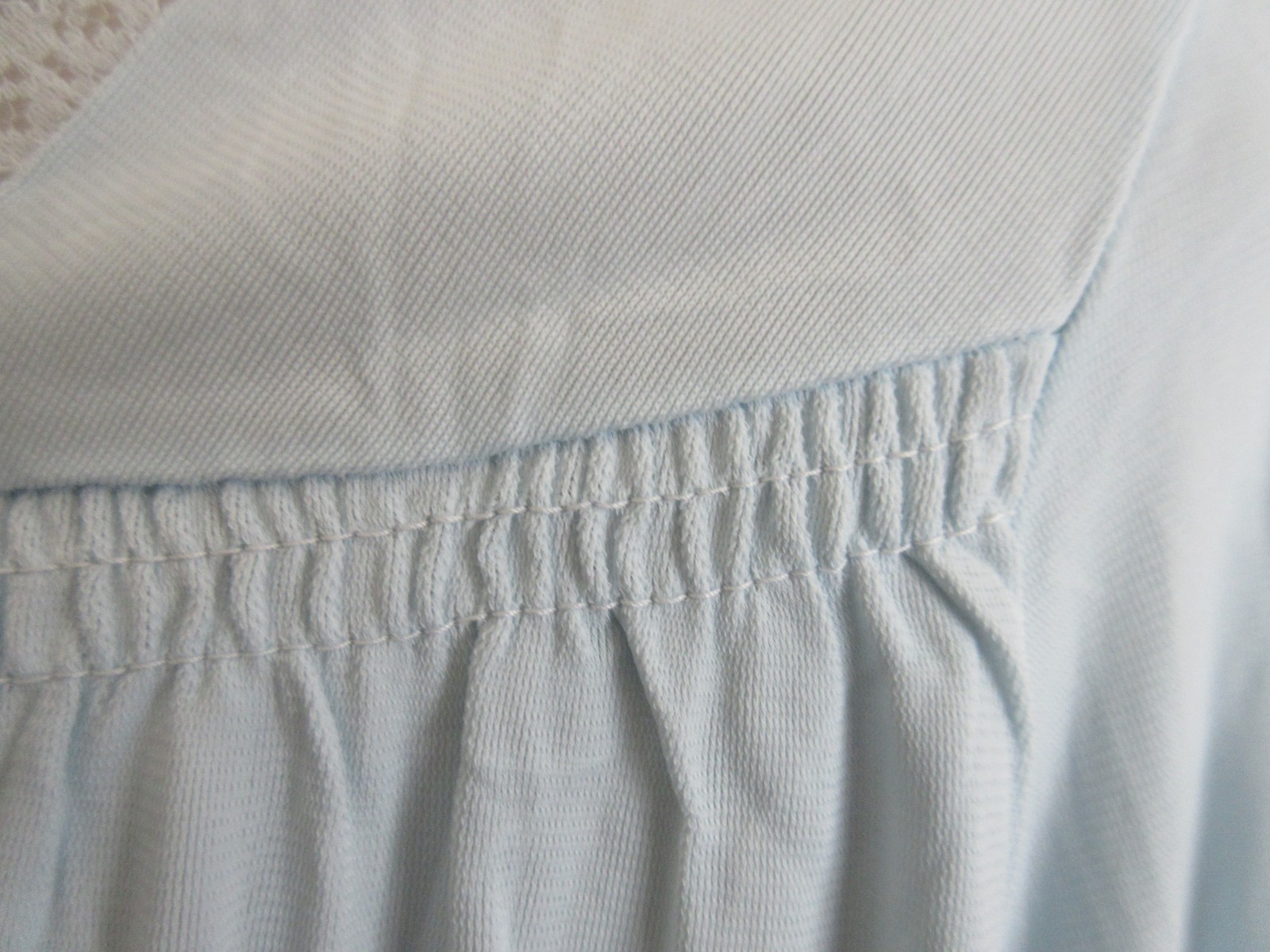 1950&rsquo;s BED JACKET LORRAINE Sheer BLUE nylon LACE overlay size MEDIUM 36/38 USA