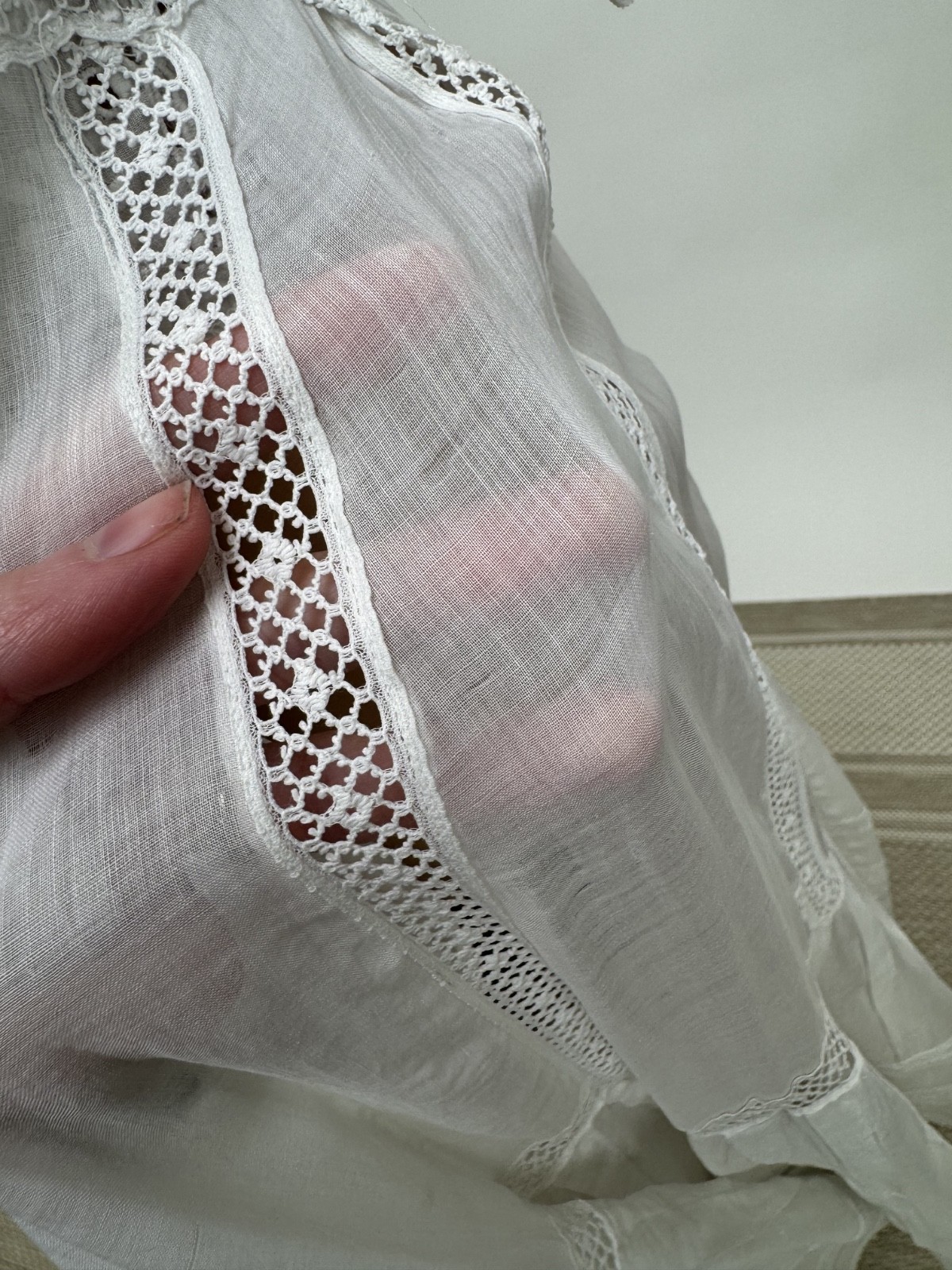 Antique Victorian Edwardian White lace Embroidered Cotton Tea Dress two piece