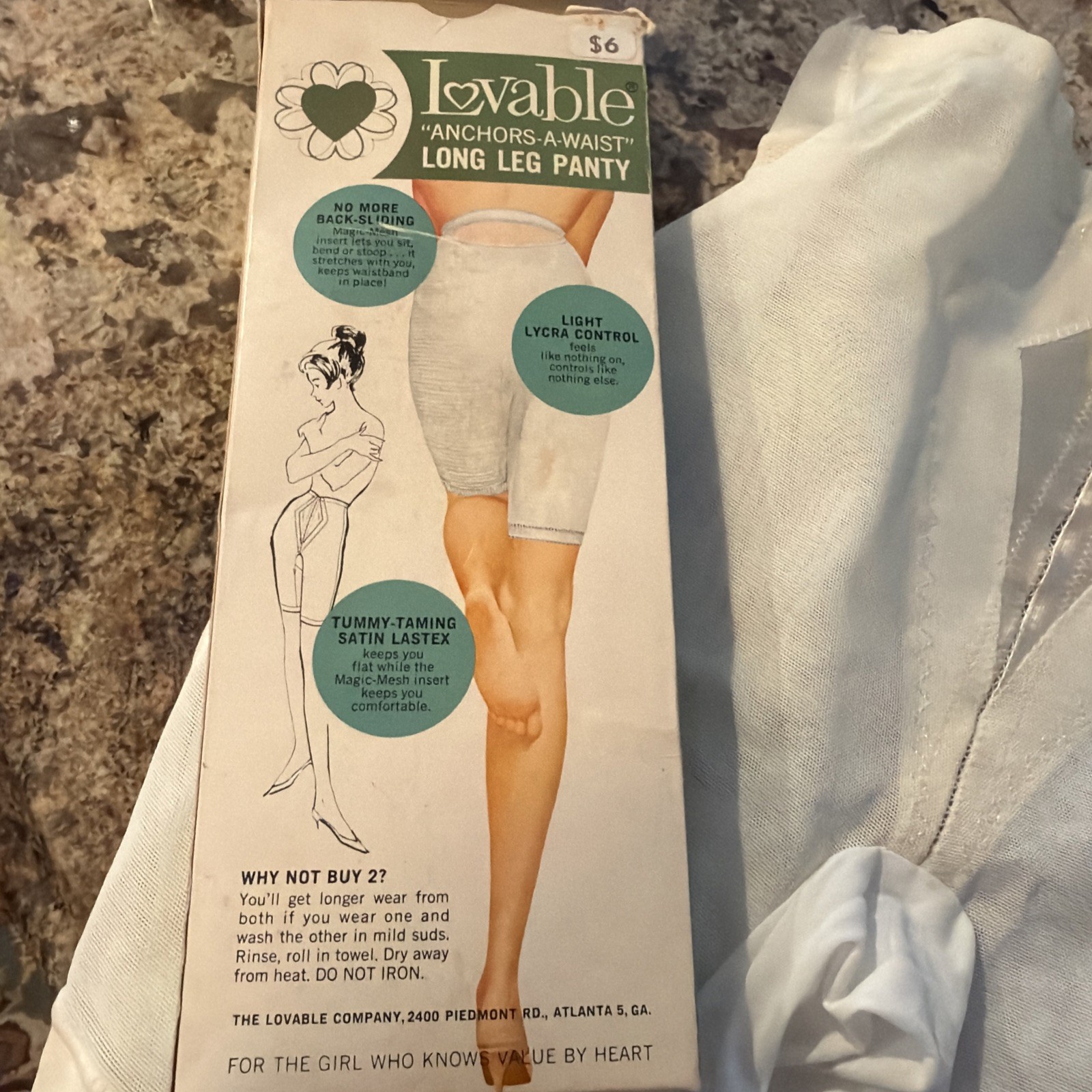 Vintage 1960&rsquo;s Loveable Long Leg Shapewear Girdle Shorts White Sz M