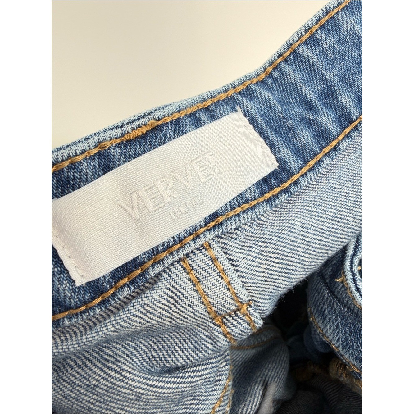 Vervet Barrel Jean – Size 30
