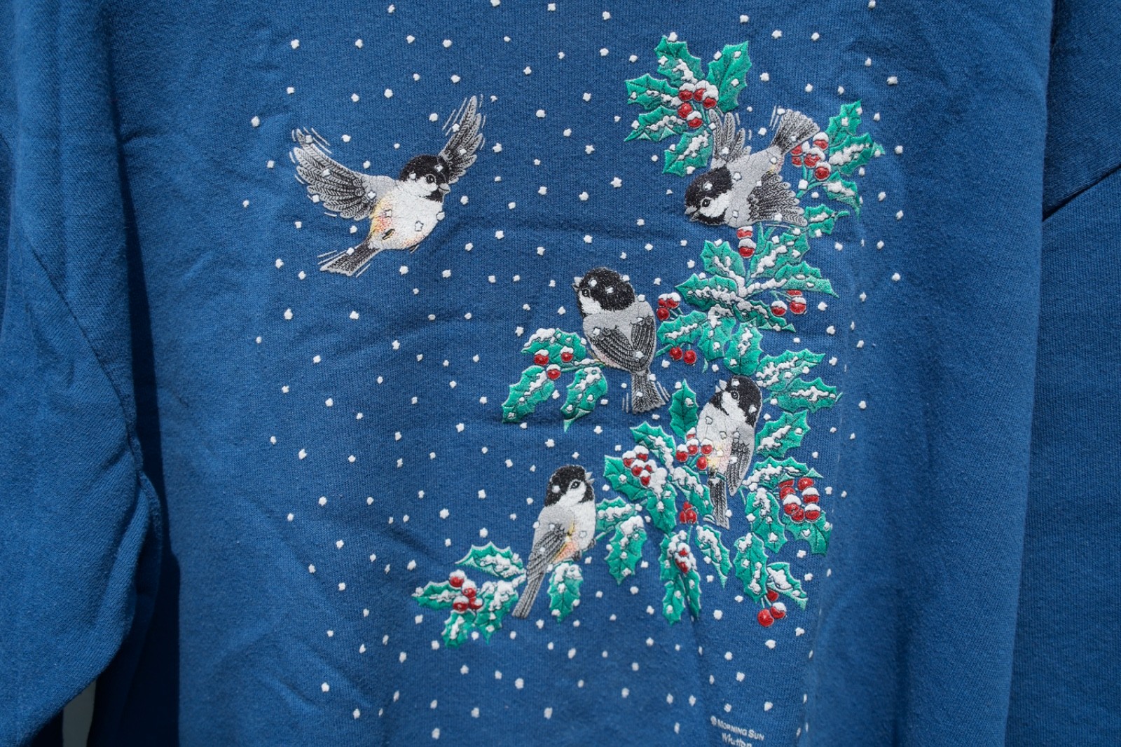 Vintage Dark Blue Winter Theme Sweater Features Chickadees Sweater Size L