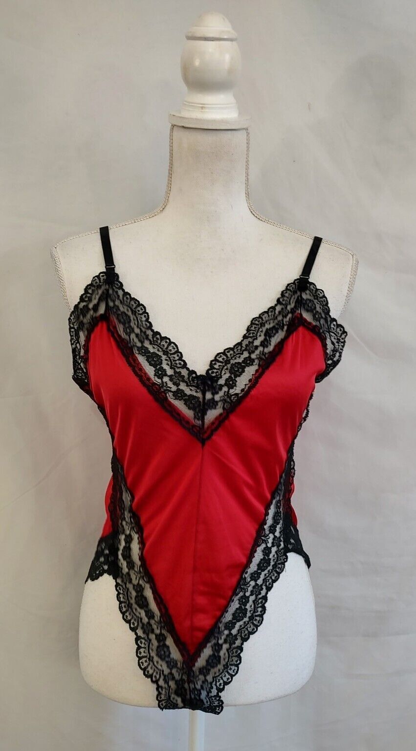 80&rsquo;s Vintage Teddy Romper Red Nylon & Black Lace Super High Cut Leg Sexy Sz S