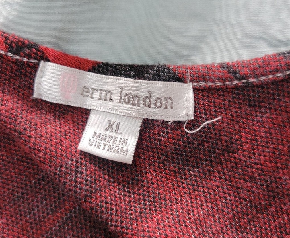 Vintage Red Plaid polyester Long Sleeve T-Shirt Erin London Size XL Padded Elbow
