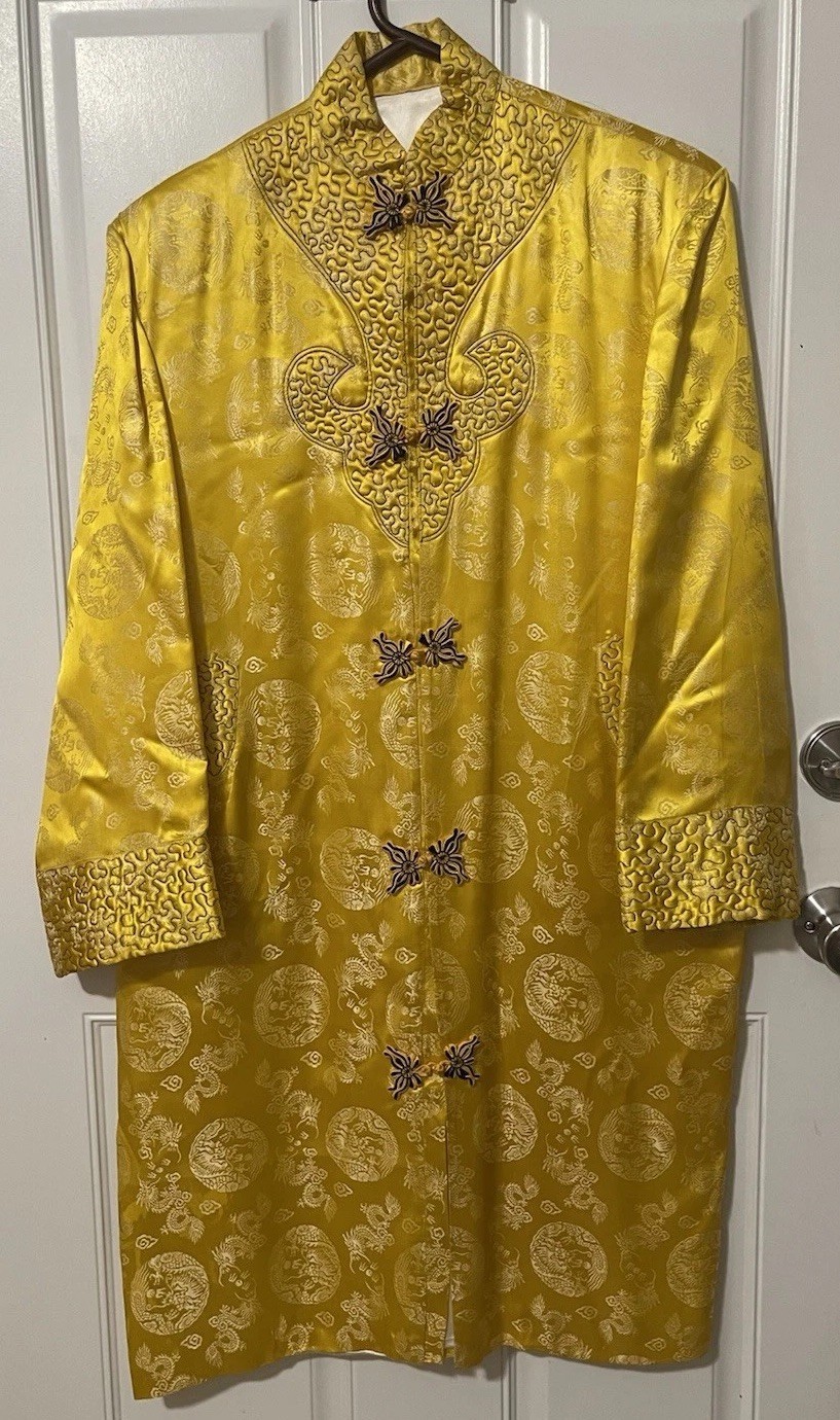60s Dynasty Hong Kong Brocade Jacquard Cheongsam Hostess Dress-Robe Pockets