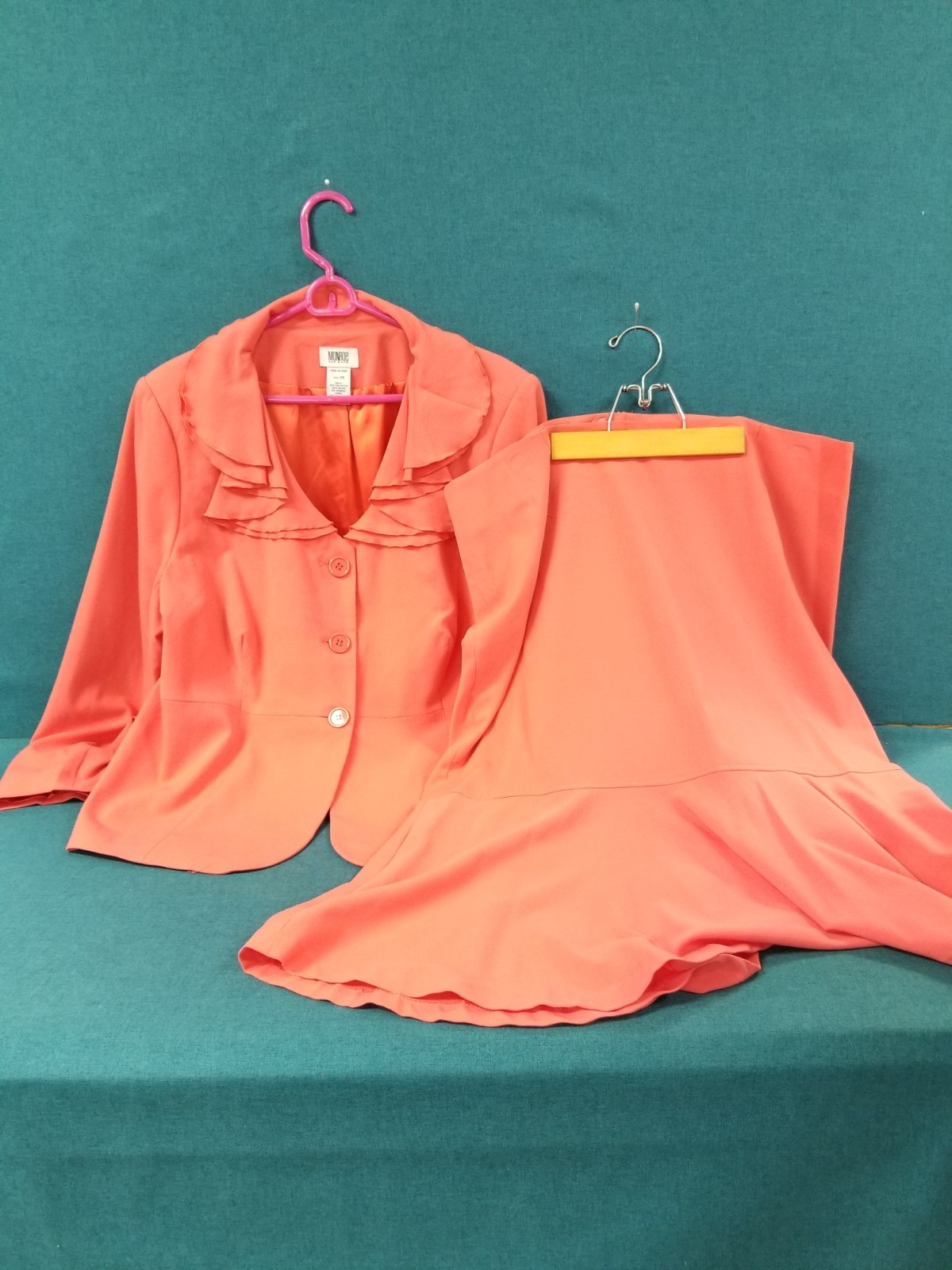 VTG Monroe & Main Peach Pink Peplum Ruffle Jacket & Skirt Suit Set Size 20 W