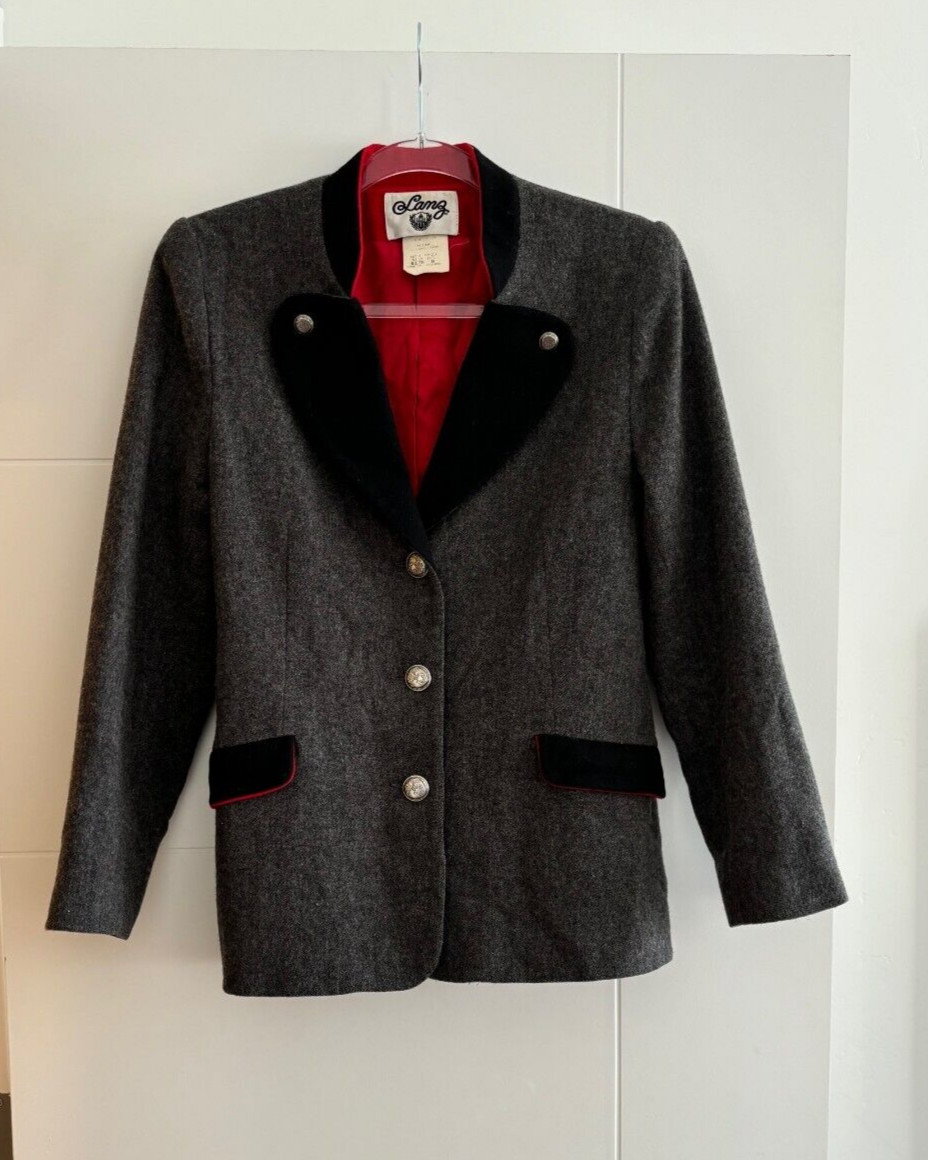 Vintage Sz 8 Ladies Wool Lanz Blazer – Gray, Black and Red – Decorative Buttons