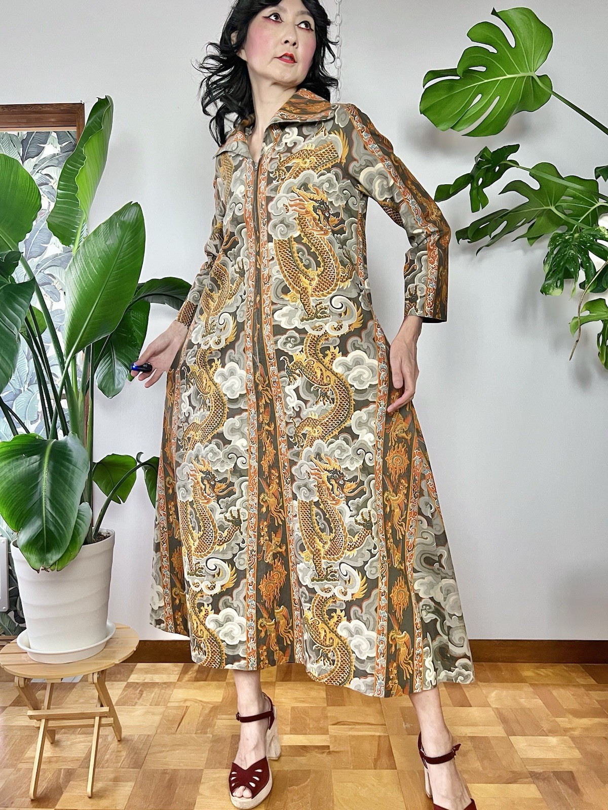 VTG 70s Dragon Cloud Print Cotton Hostess Maxi Dress Caftan Oriental Novelty S