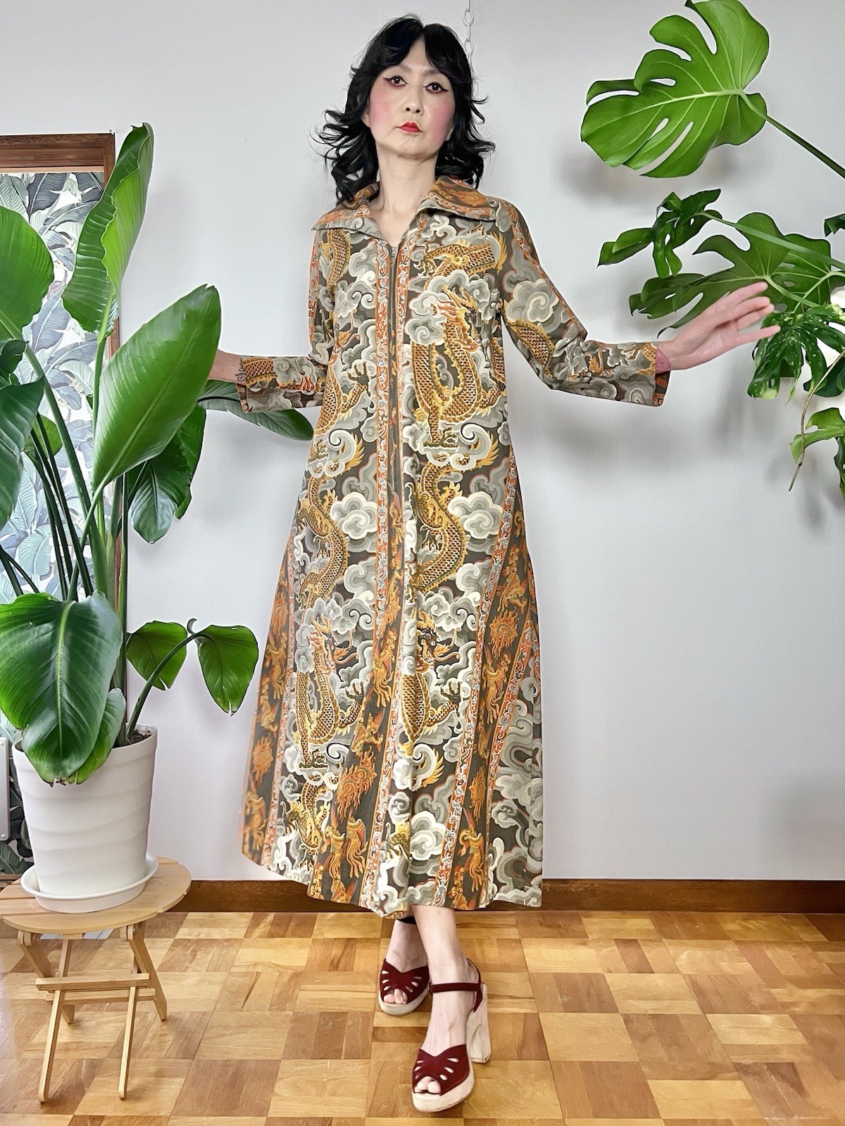 VTG 70s Dragon Cloud Print Cotton Hostess Maxi Dress Caftan Oriental Novelty S
