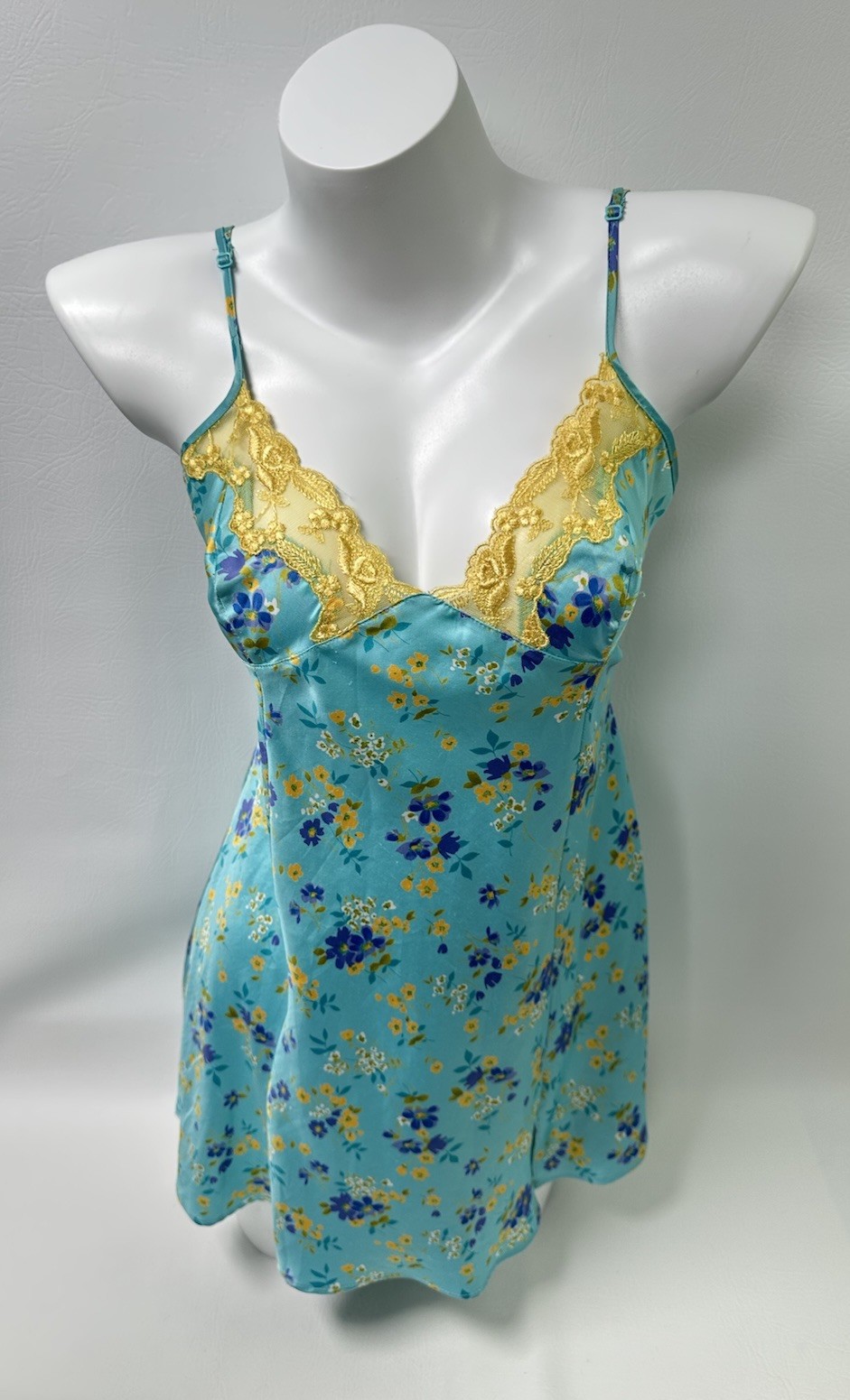 Vintage Y2K Victoria’s Secret Colorful Floral Lace Slip Dress Chemise Sz M 2001
