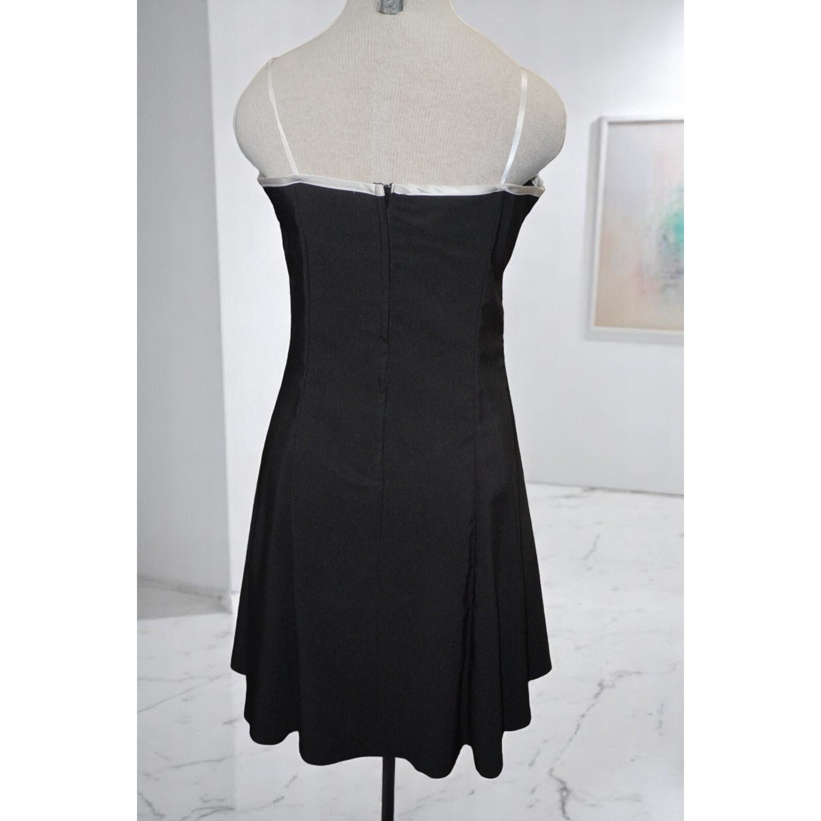 BCX Black & White Contrast Trim Mini Dress – Size 13 – Made in USA