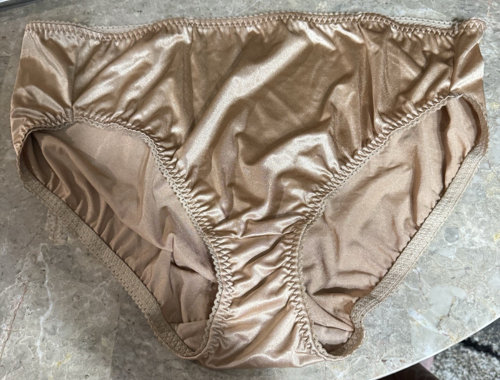 VINTAGE VANITY FAIR LIGHT CONTROL UNDER-SHAPER PANTY! 4XL BEIGE ! NEW 1 PAIR