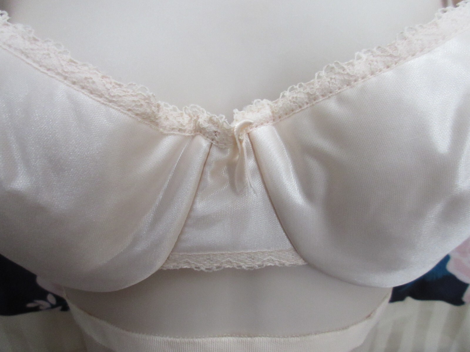 80&rsquo;s vtg BACKLESS by SMOOTHIE BLUSH UW multiway padded bra 36 B MINT