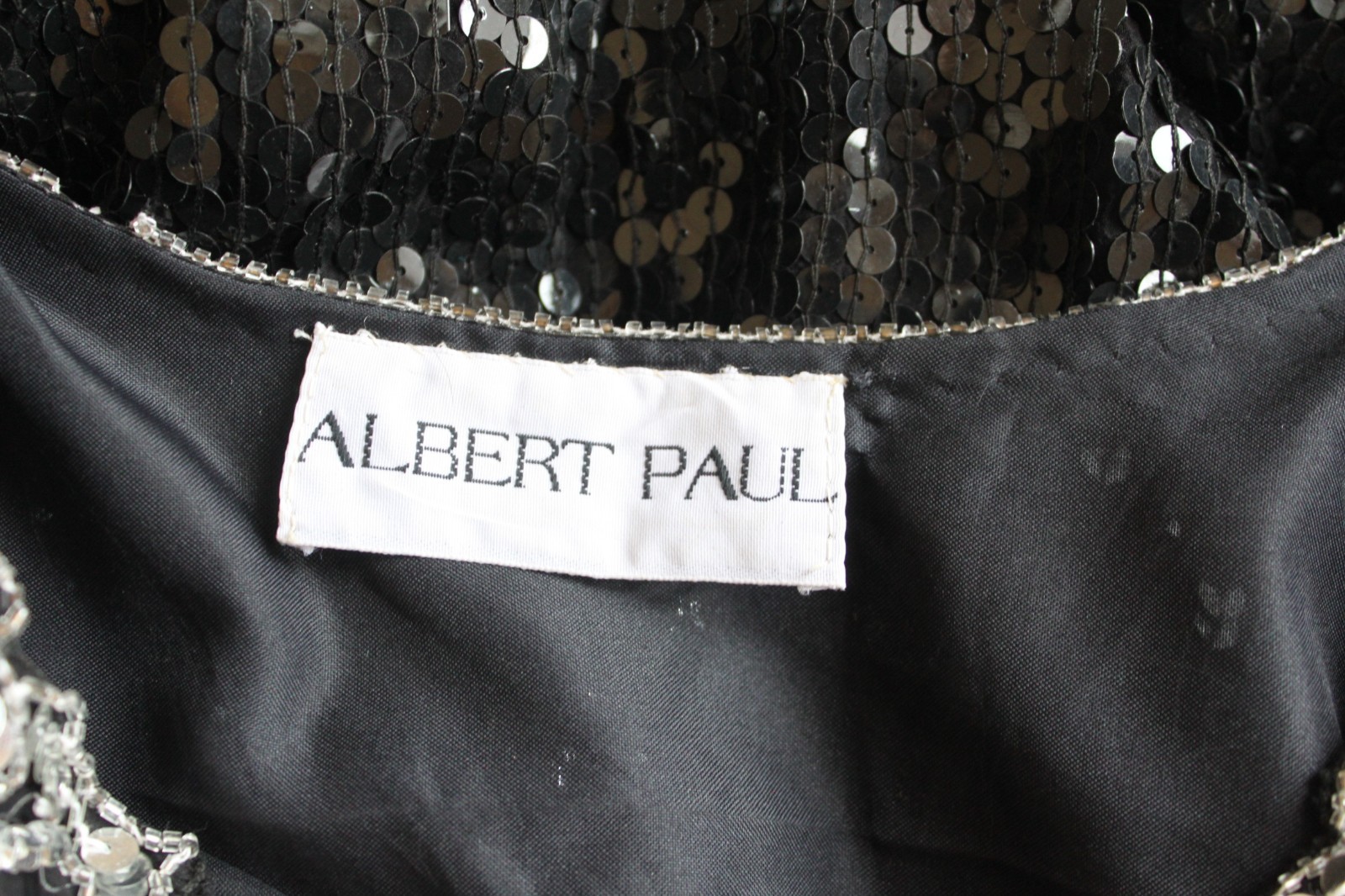 Albert Paul Vintage Beaded Sequined Shoulder Pad V-neck Formal Top M 36&Prime; bust