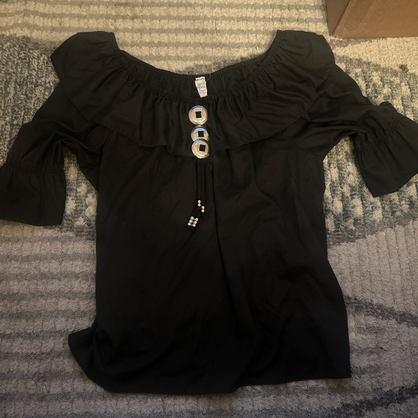 Vintage Malco Modes Blouse Womens large black off shoulder with silver accents
