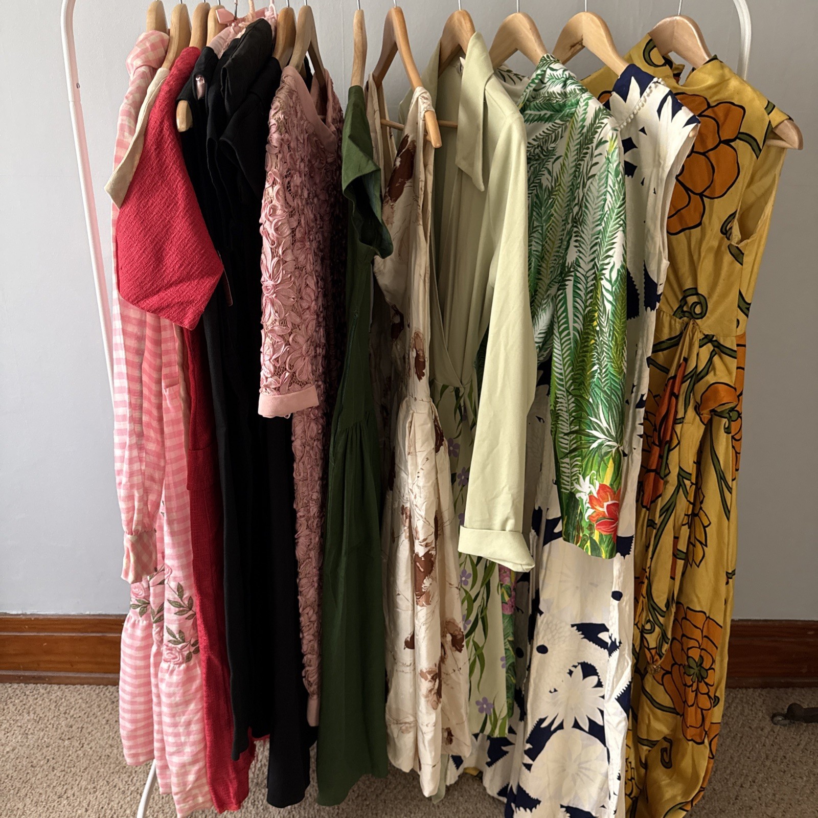 Lot of 15 Vintage 1950s 1960s 1970s Women&rsquo;s Clothing Lot Dresses Jumpsuits B