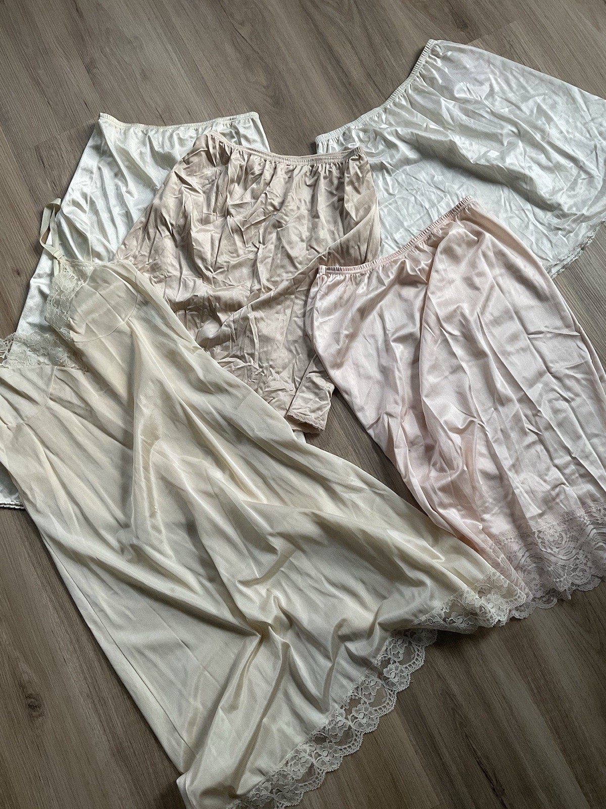 4 VTG Lot 100% NYLON Full Slip Dress White Babydoll Size Small Lace Short Skirts