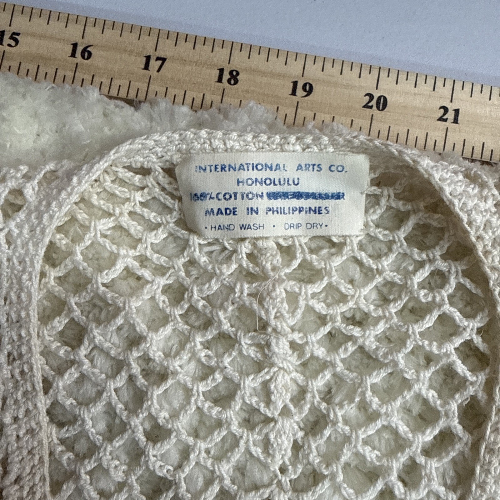 International Arts Co. Honolulu 100% Cotton Vntg Crocheted Top Cruise Summer