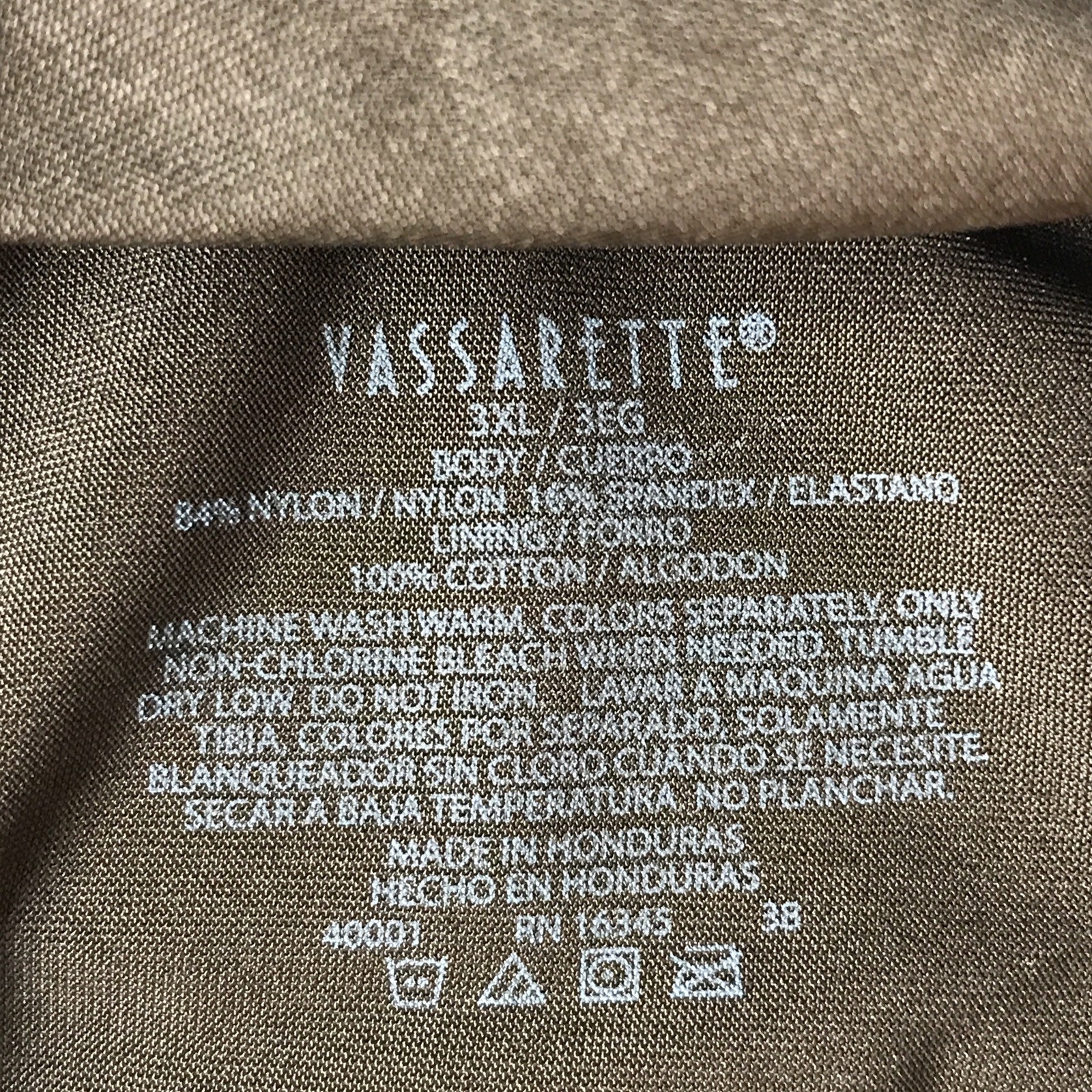 3X Vassarette Undershapers Light Control Panties Second Skin Satin NWT c