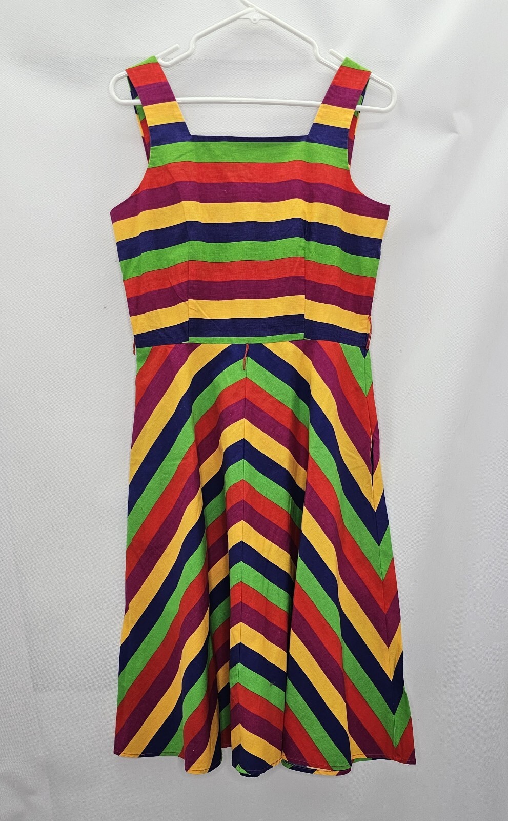 Vintage Stuart Alan Women Size 8P Multicolor Stripe Sleeveless Dress