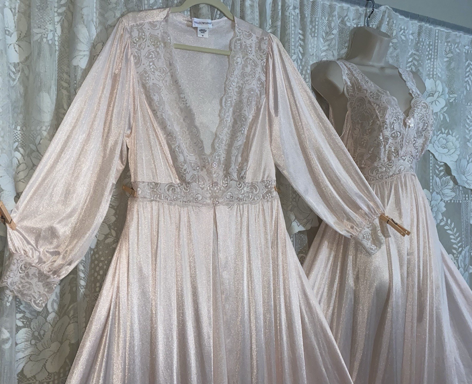 VTG 1X Shadowline Precious PINK SILKY Nylon Peignoir Robe Nightgown olga esque