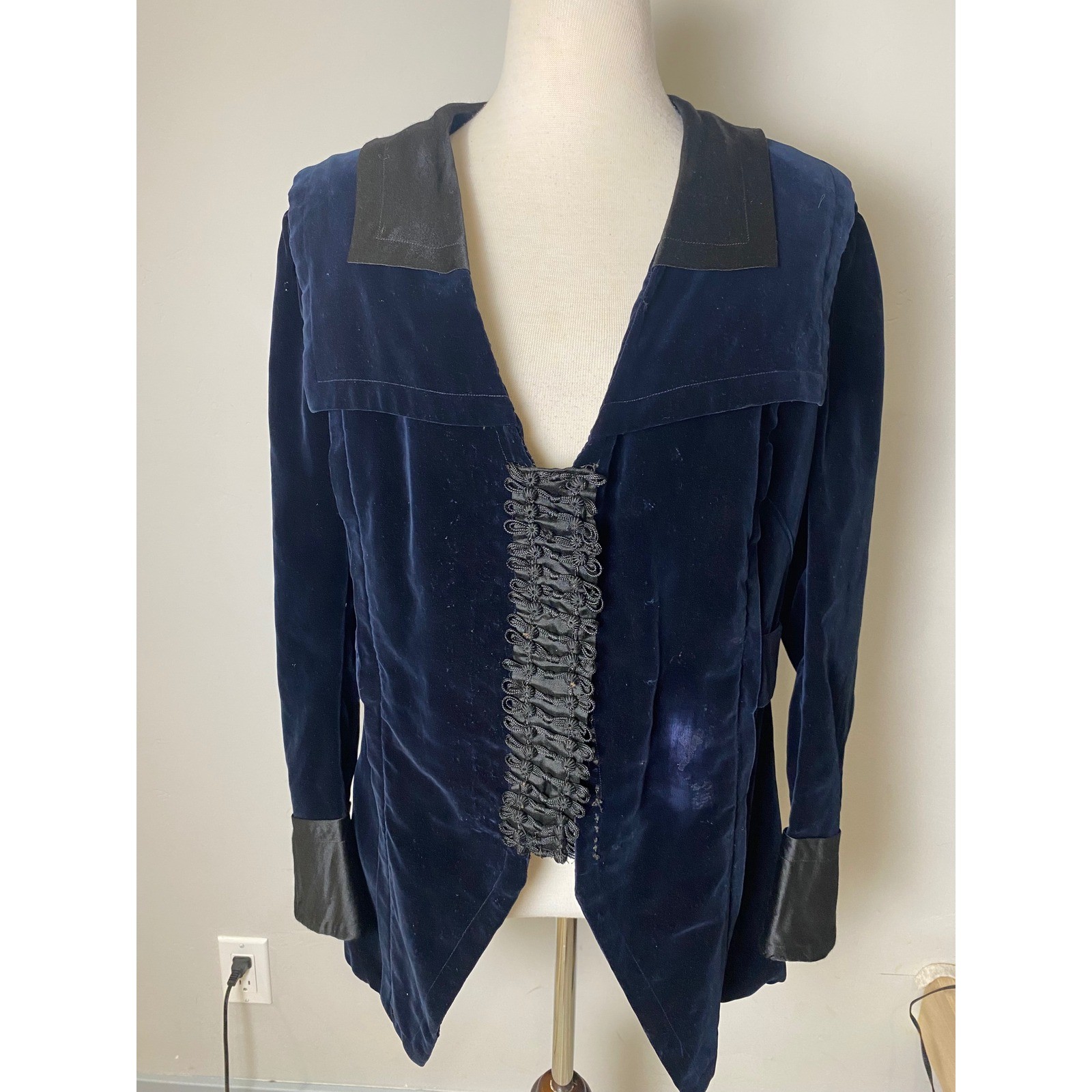 Victorian Marshall Field & Company Blue Velvet Soutache Jacket Coat 1800&rsquo;s/1900