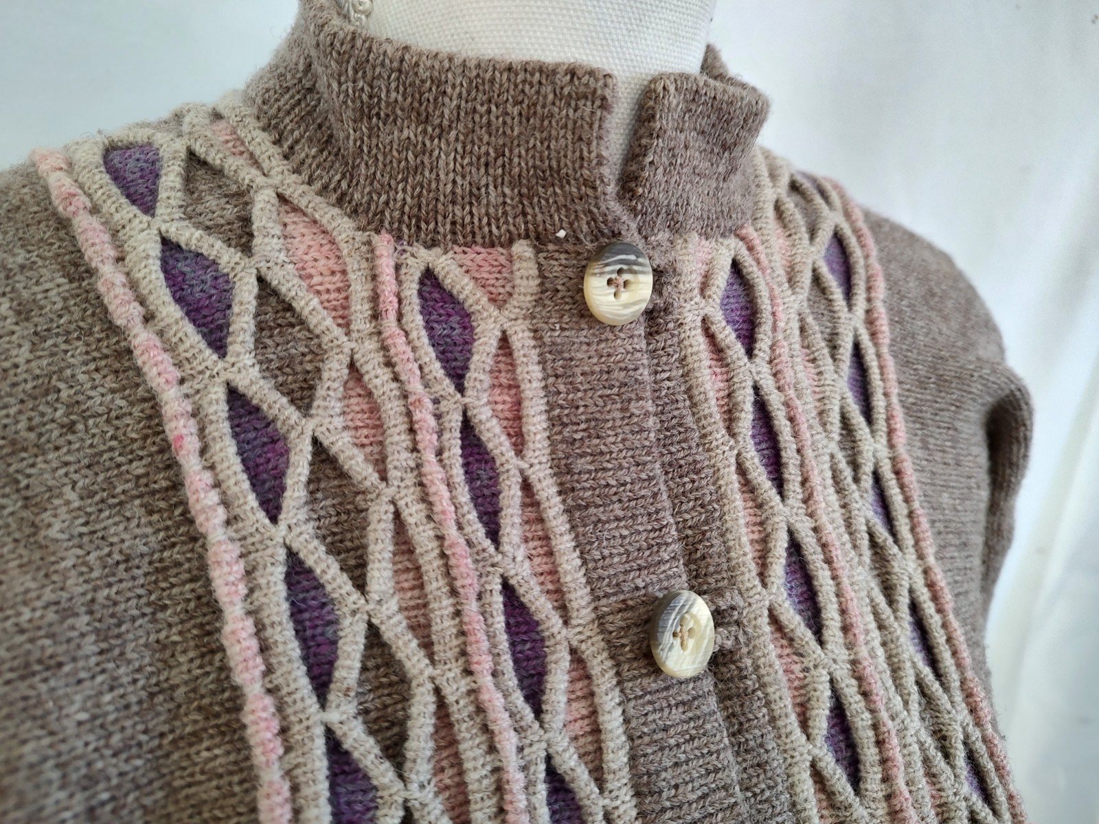 Vintage 60&rsquo;s Angie Dix Sweater Cardigan 100% New Wool Fancy Knit Rose Gray Small