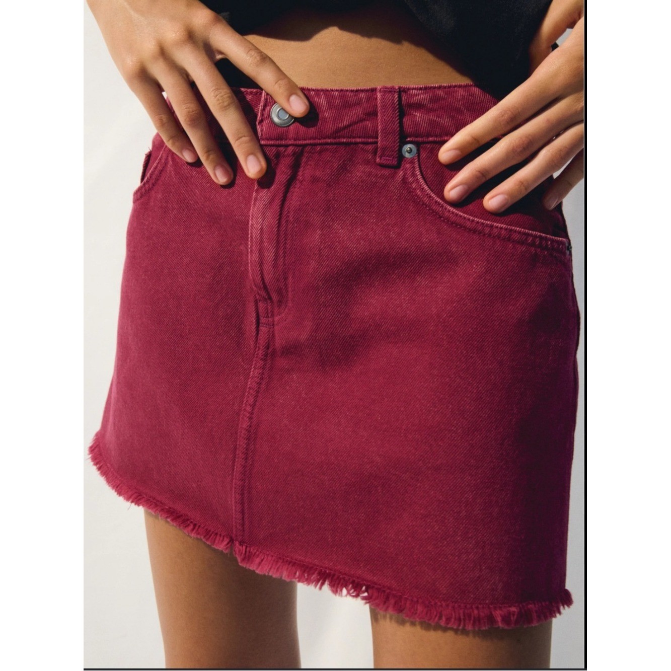 Vintage Old Navy Y2K Burgundy Corduroy Frayed-Hem Mini Skirt