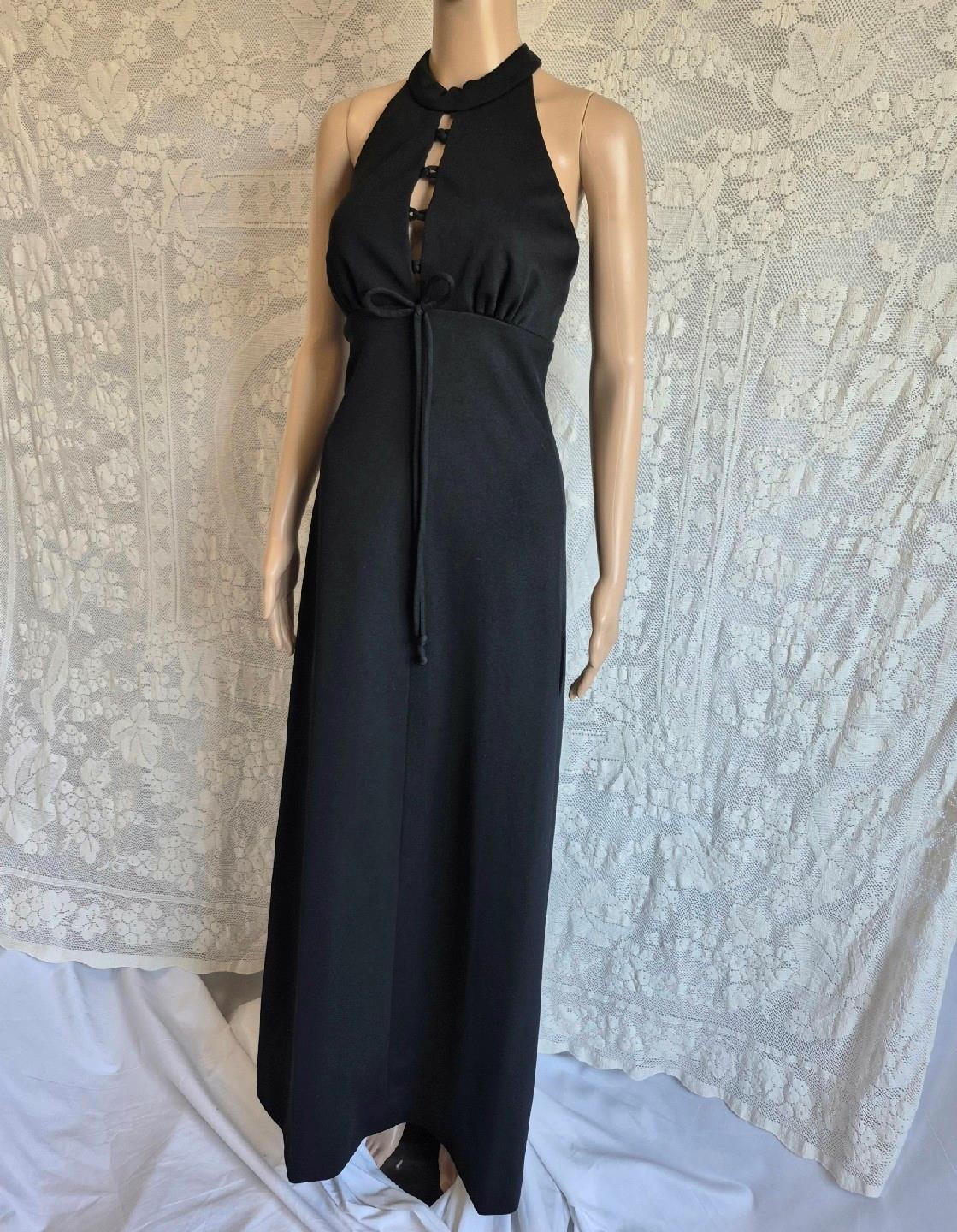 BOHO MODERN Vintage 70s LBD Halter Neck Cage Back Empire Waist MAXI DRESS – S/M