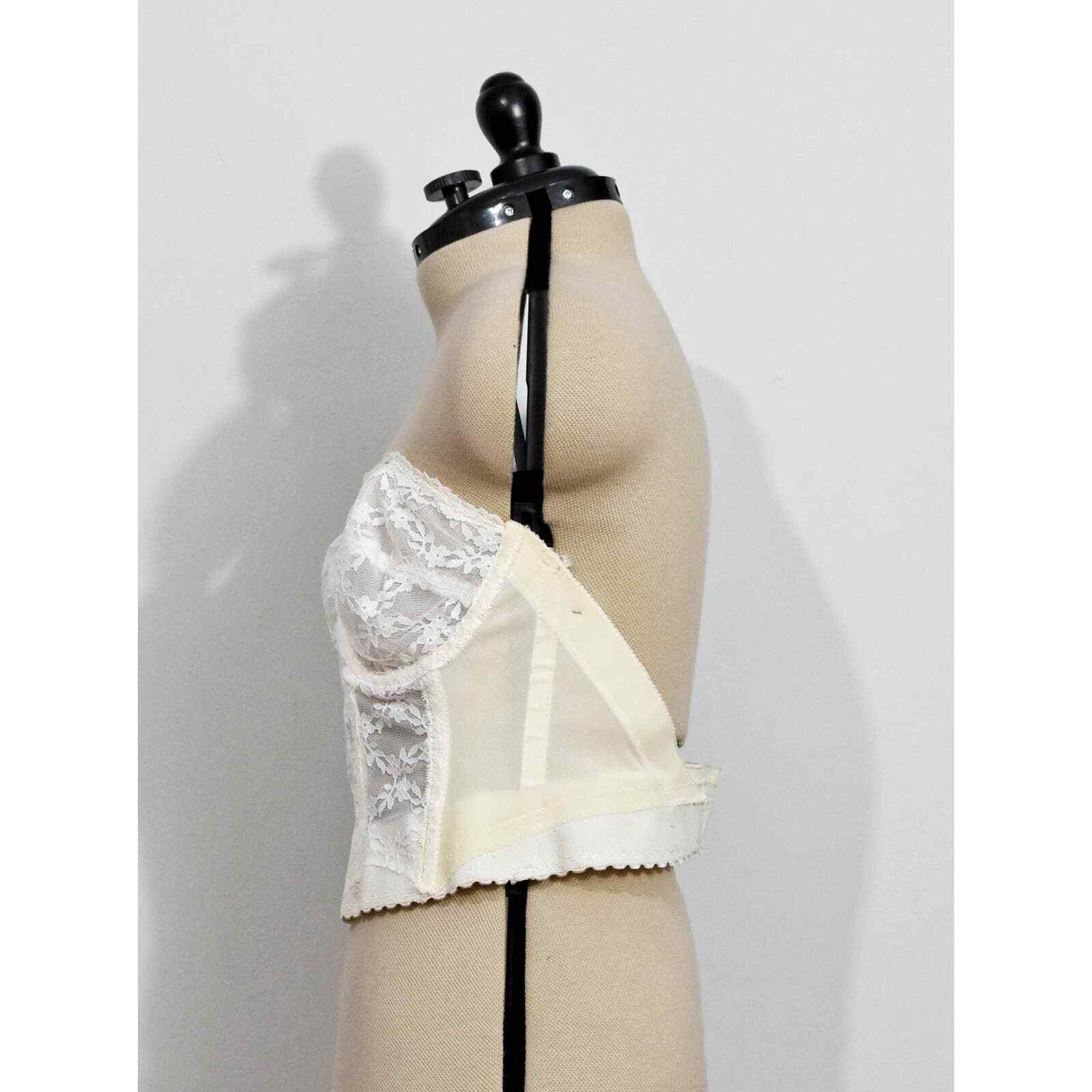 BackLess by Young Smoothie The Strouse Adler Co 70s Backless Bra