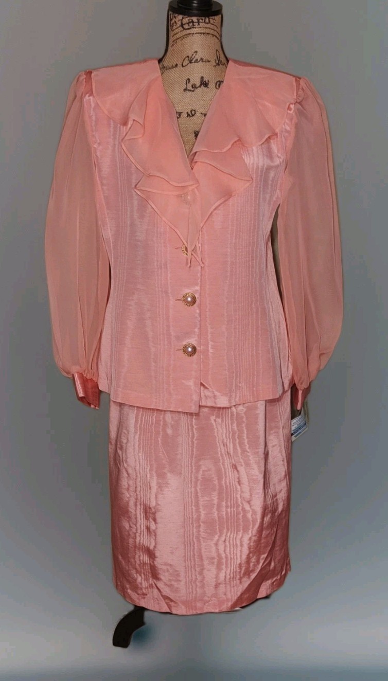 NWT Vintage Germaine Astor – Pink Brushed Satin Chiffon Trim Skirt Set – Size 10