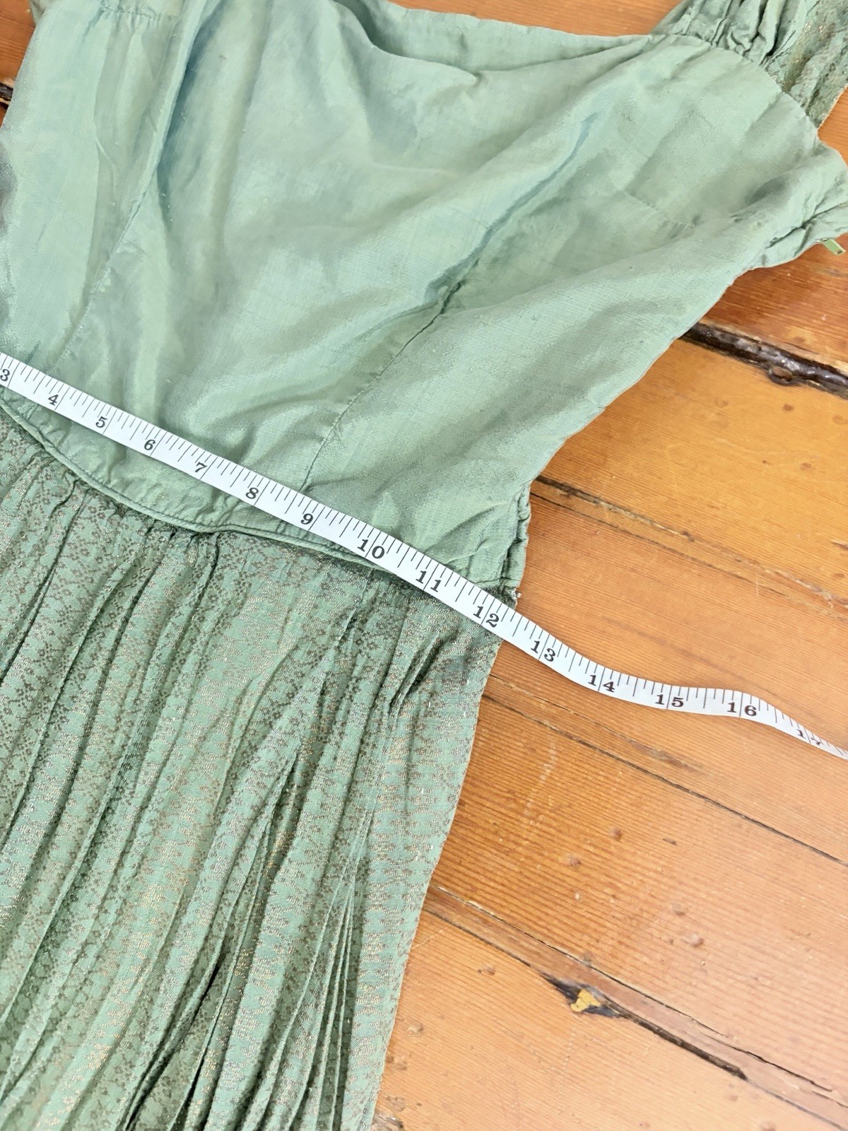 40s 50s Couture/Custom Made Gold Lamé Cocktail Dress Boning Old Hollywood XS
