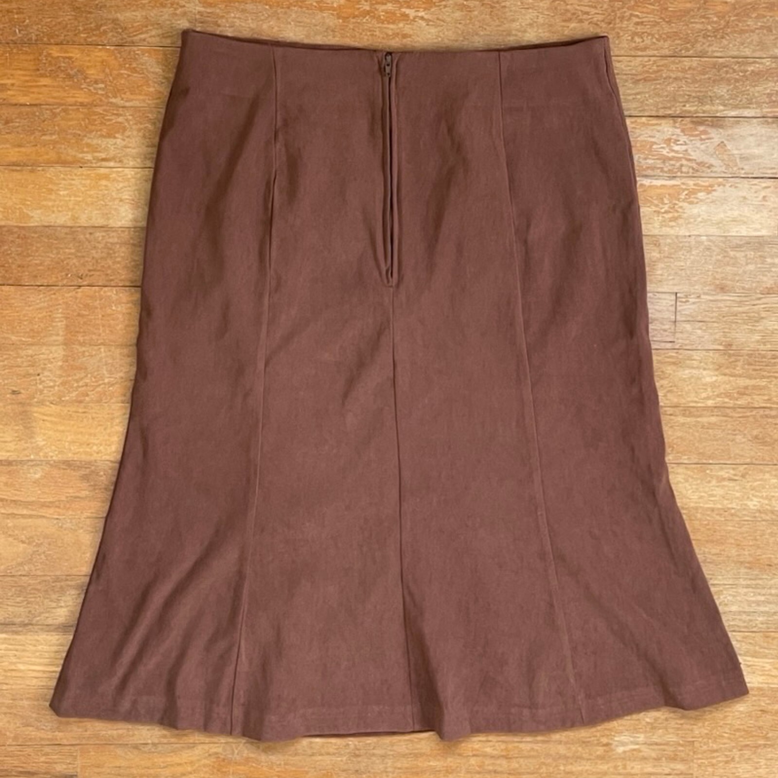 Vintage Brown Microfiber Skirt Size Large 32-33&Prime; Waist 8 Panel Flare A-line