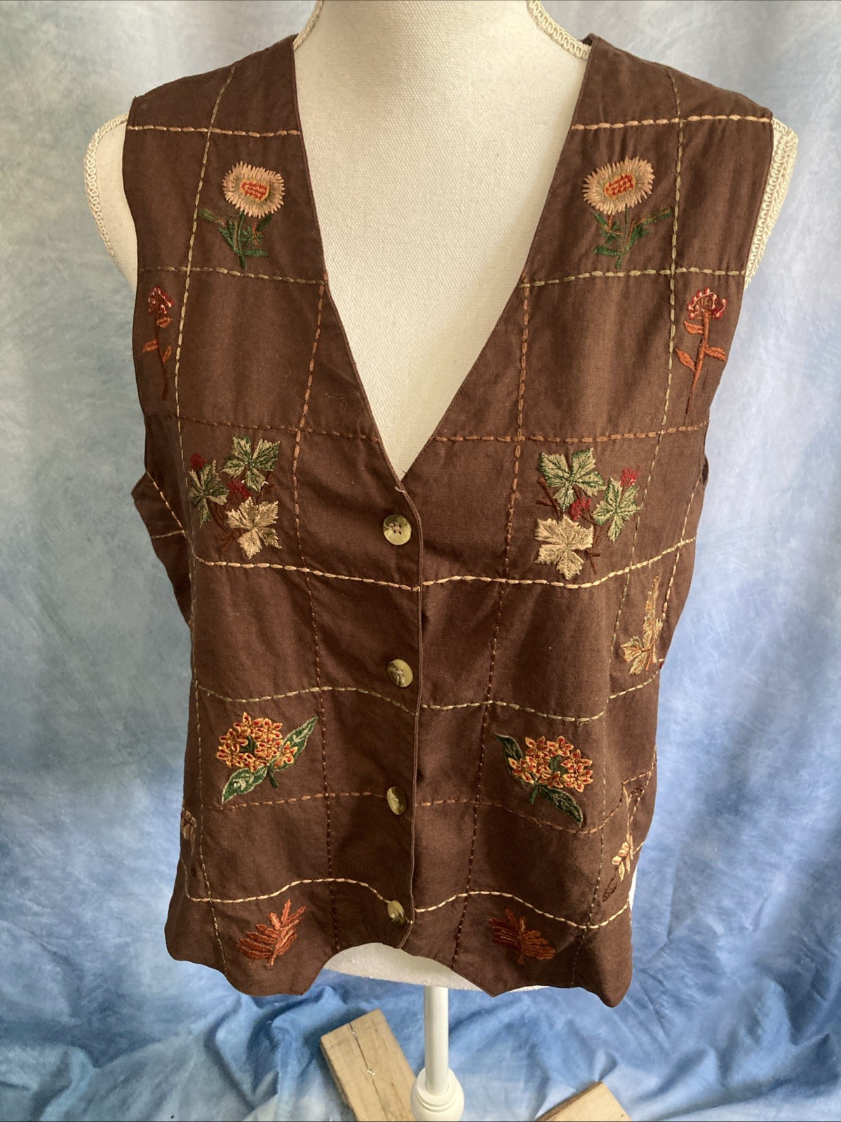 Vtg 90s Casey & Max Embroidered Vest Floral Brown Linen Cotton Cottagecore Fall