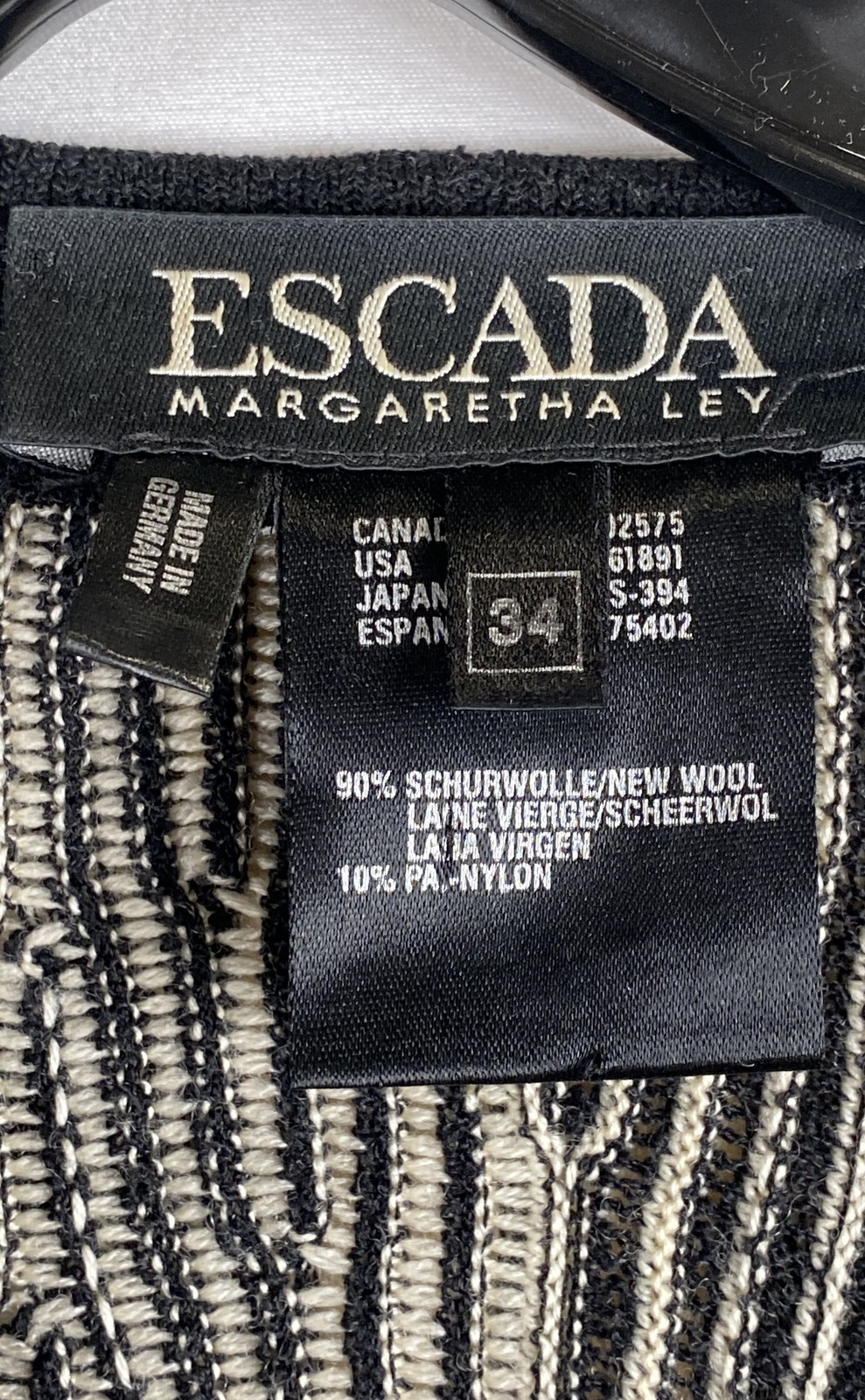 Vintage 90s Escada Margaretha Ley Women&rsquo;s Black White Textured Knit Jacket Sz 34