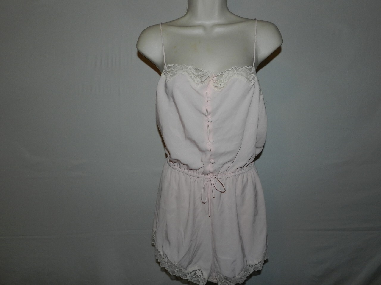 Womens Victorias Secret Teddy Romper romantic peach ivory buttons M Gold label