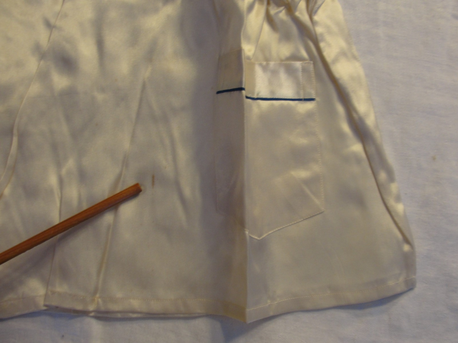 Vintage Hong Kong / Chinese Tunic and Pants Pajamas Dragon Embroidery