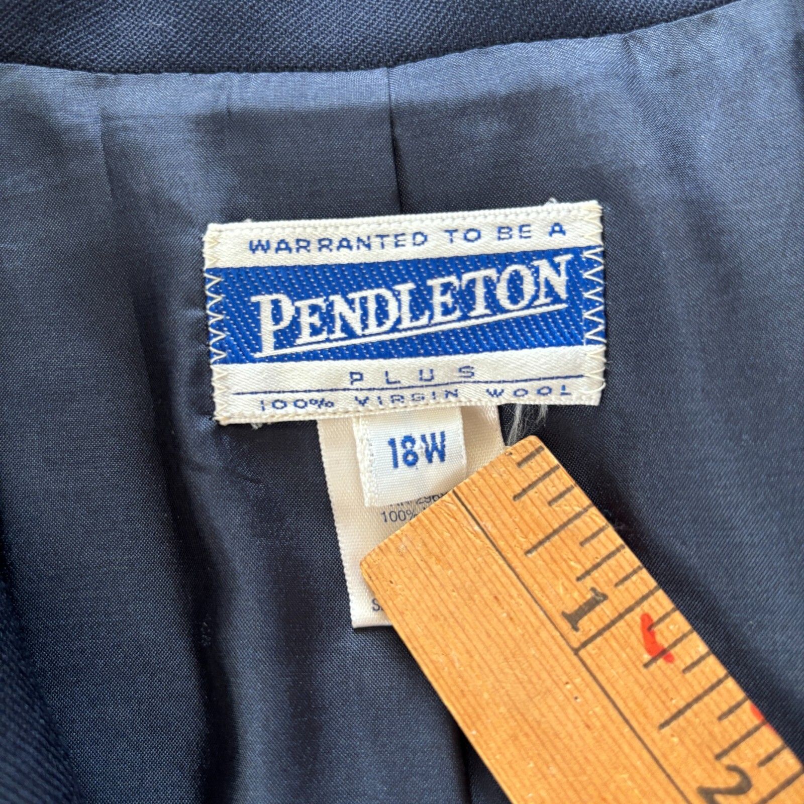VTG Pendleton 100% Virgin Wool Blazer Womens 18W Plus Navy Blue Made In USA READ